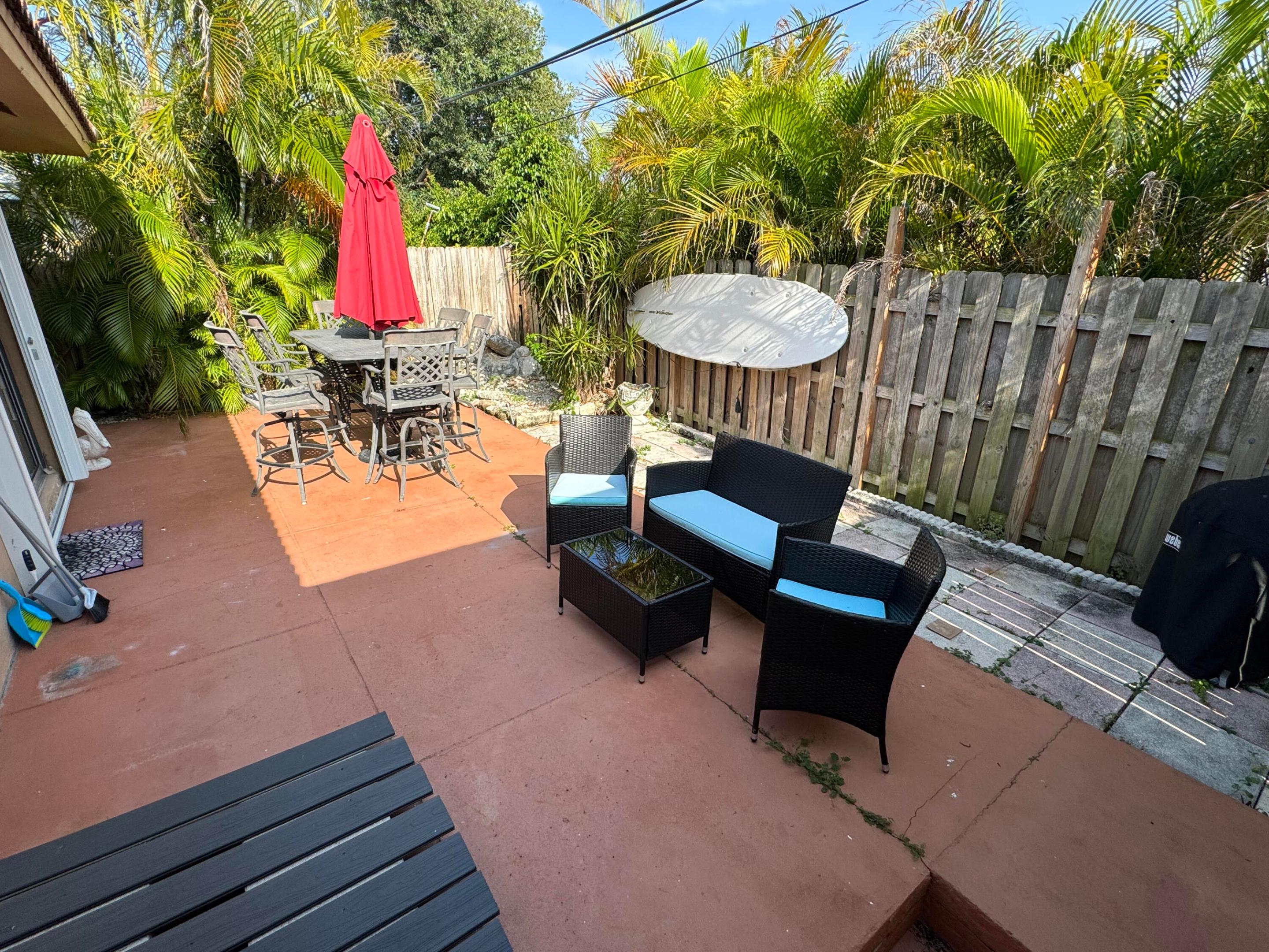 1932 NE 7th Street N 5, Deerfield Beach Unit: 5