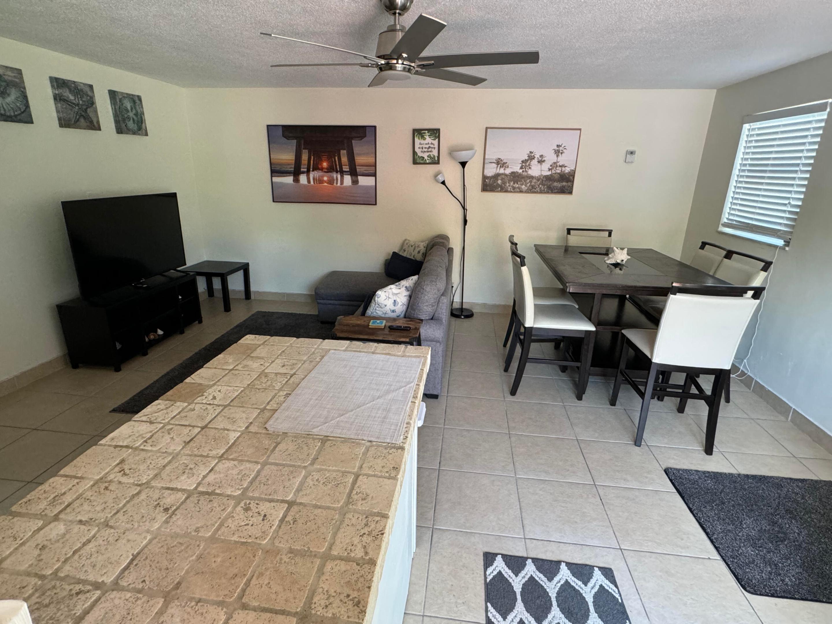 1932 NE 7th Street N 5, Deerfield Beach Unit: 5