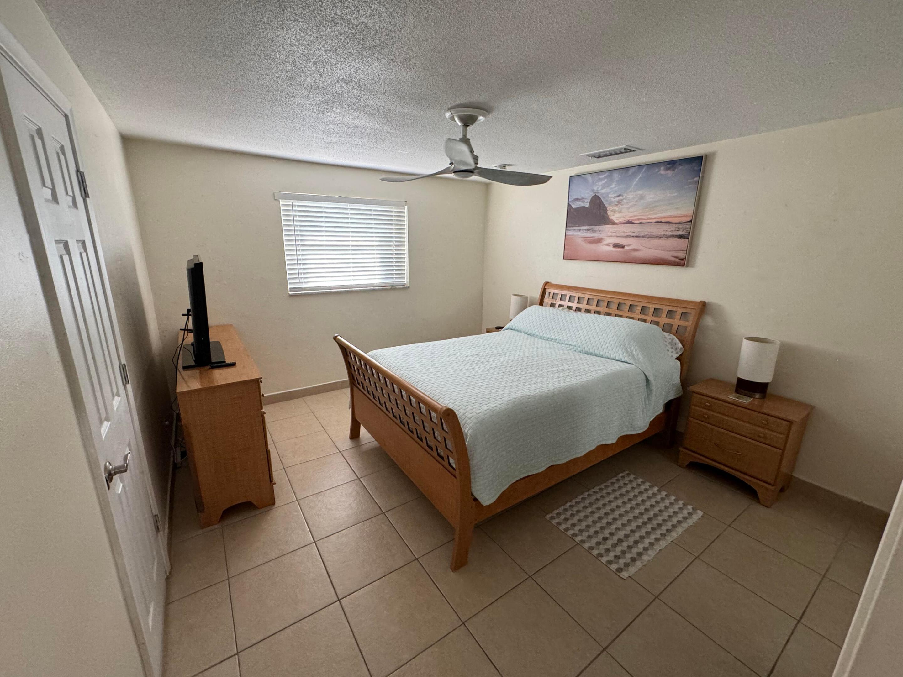 1932 NE 7th Street N 5, Deerfield Beach Unit: 5