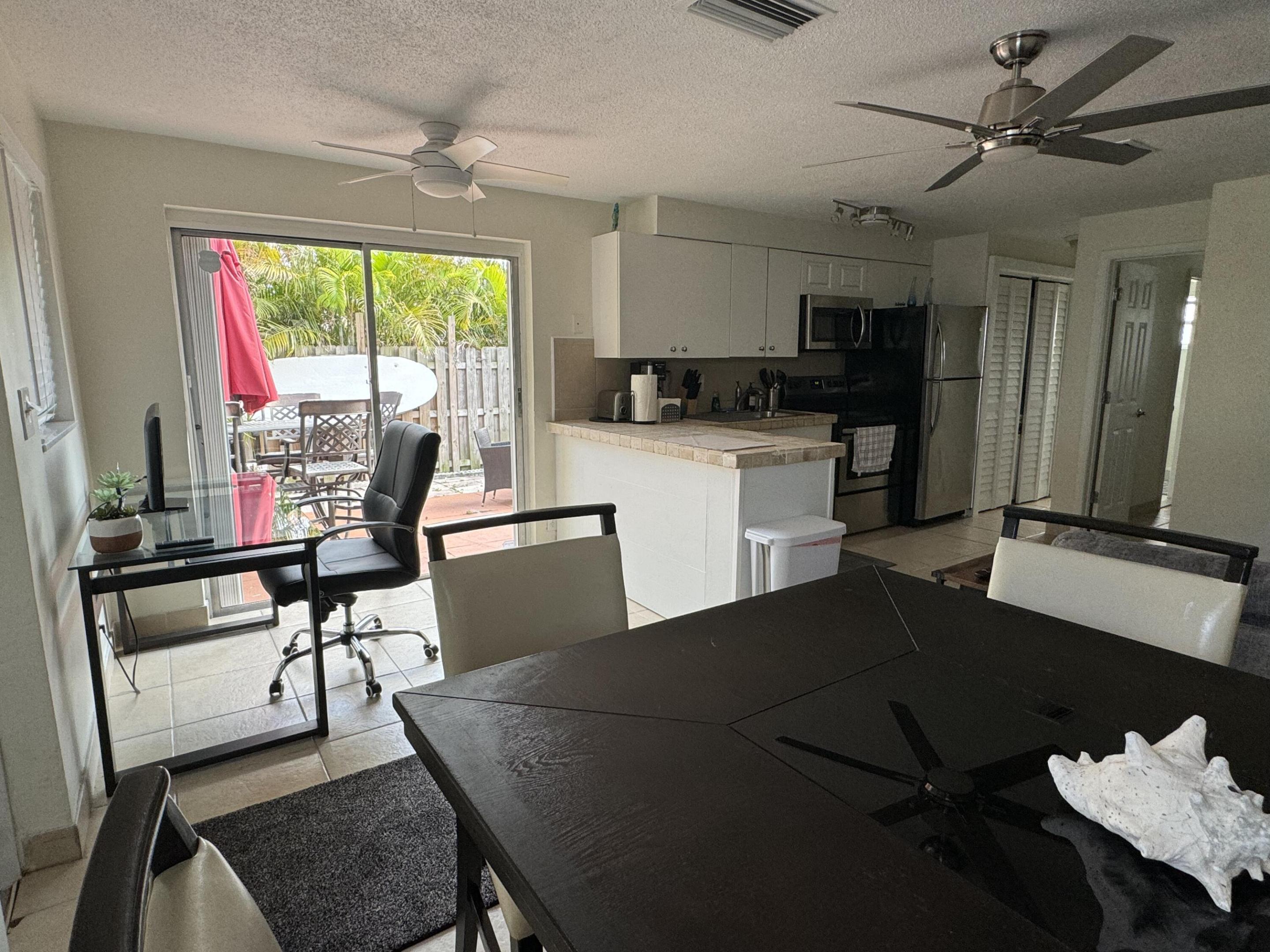1932 NE 7th Street N 5, Deerfield Beach Unit: 5