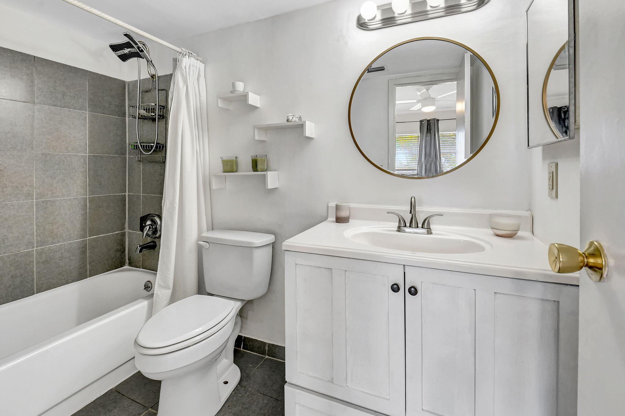 14790 Bonaire Boulevard 204