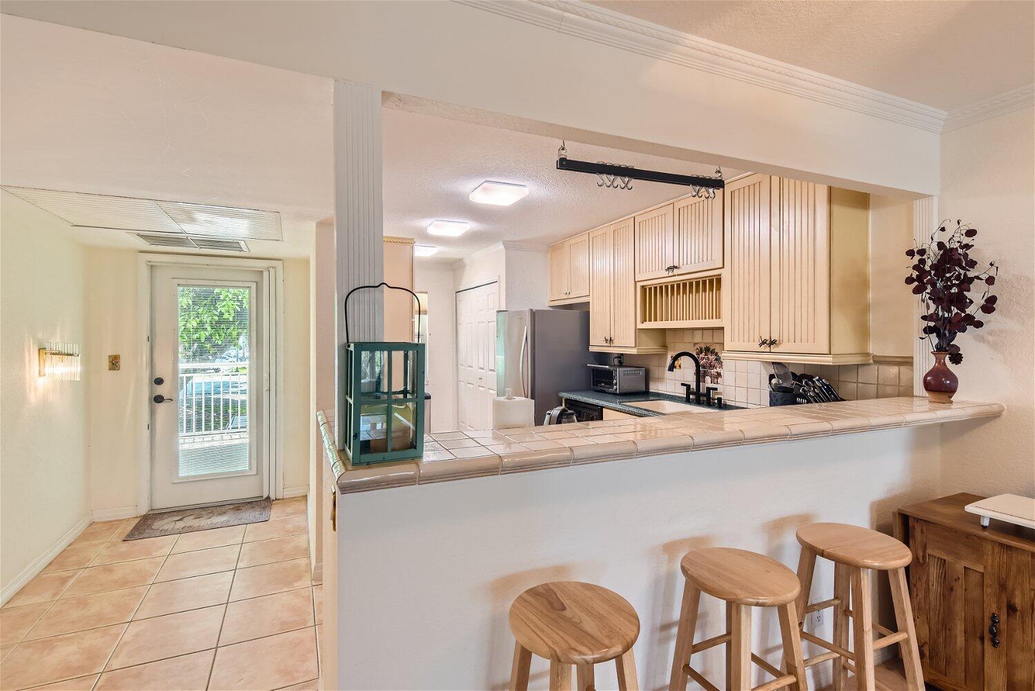 3125 NE 48th Court 223