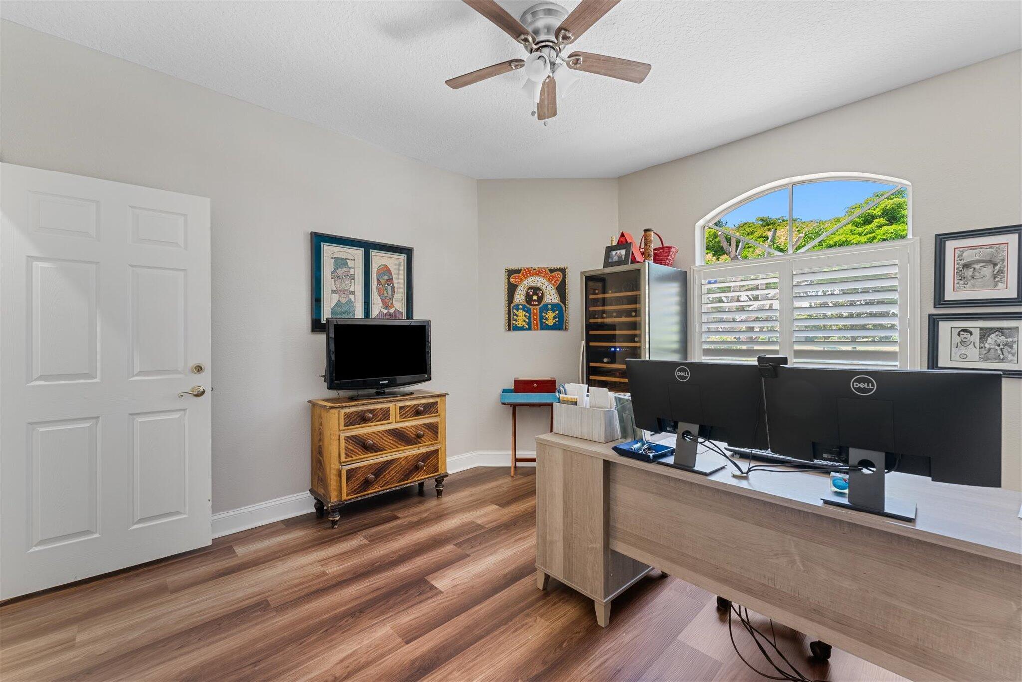 104 Isle Drive