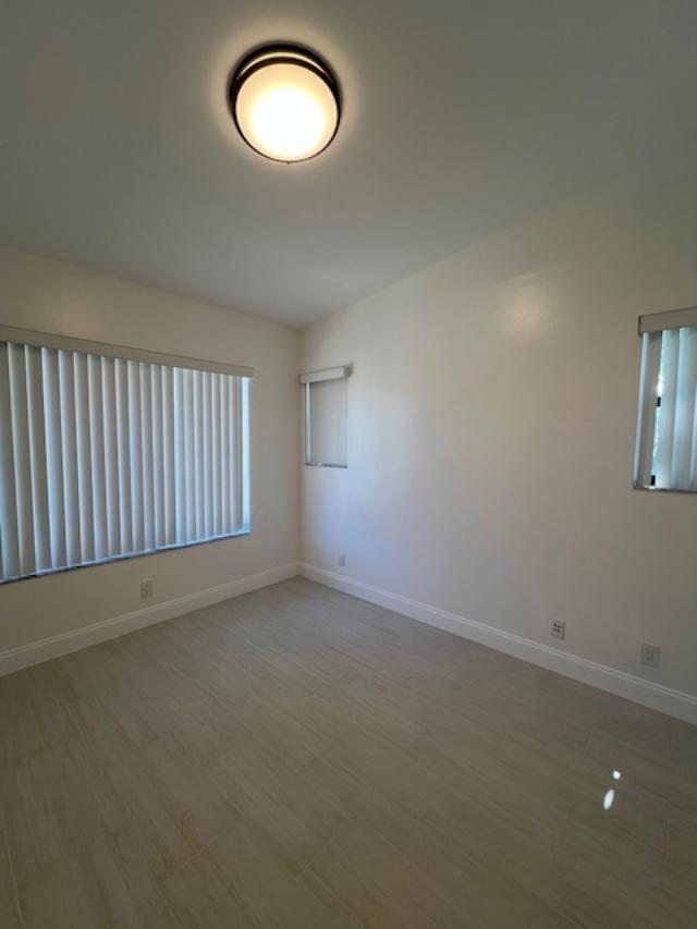 6585 Somerset Drive 201