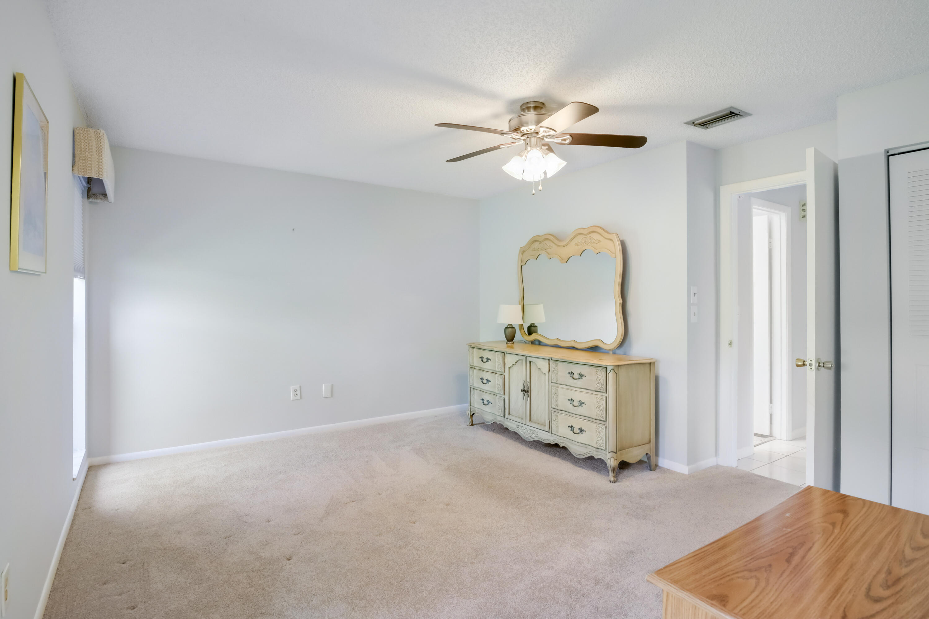 6109 Glentree Lane, Greenacres