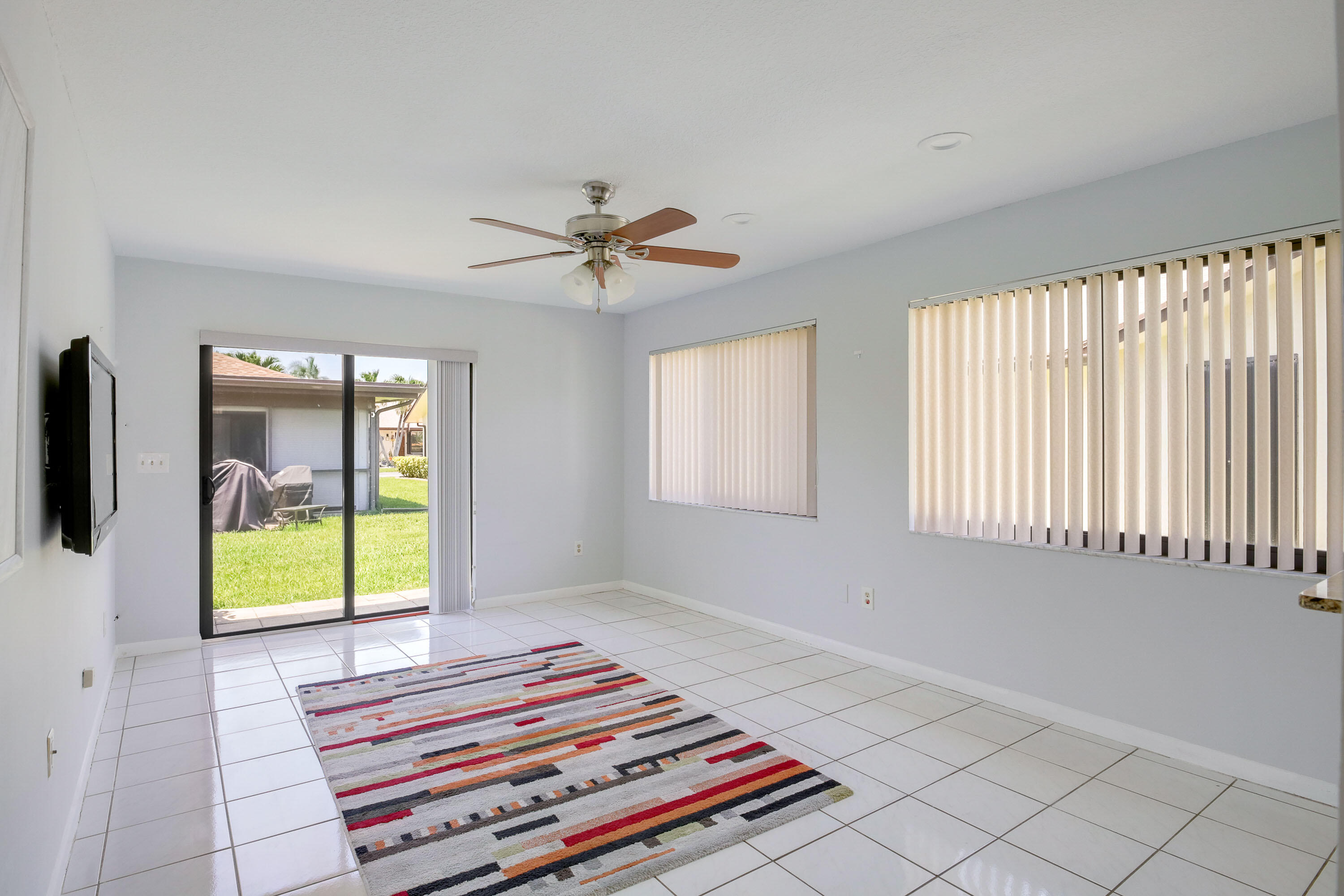 6109 Glentree Lane, Greenacres