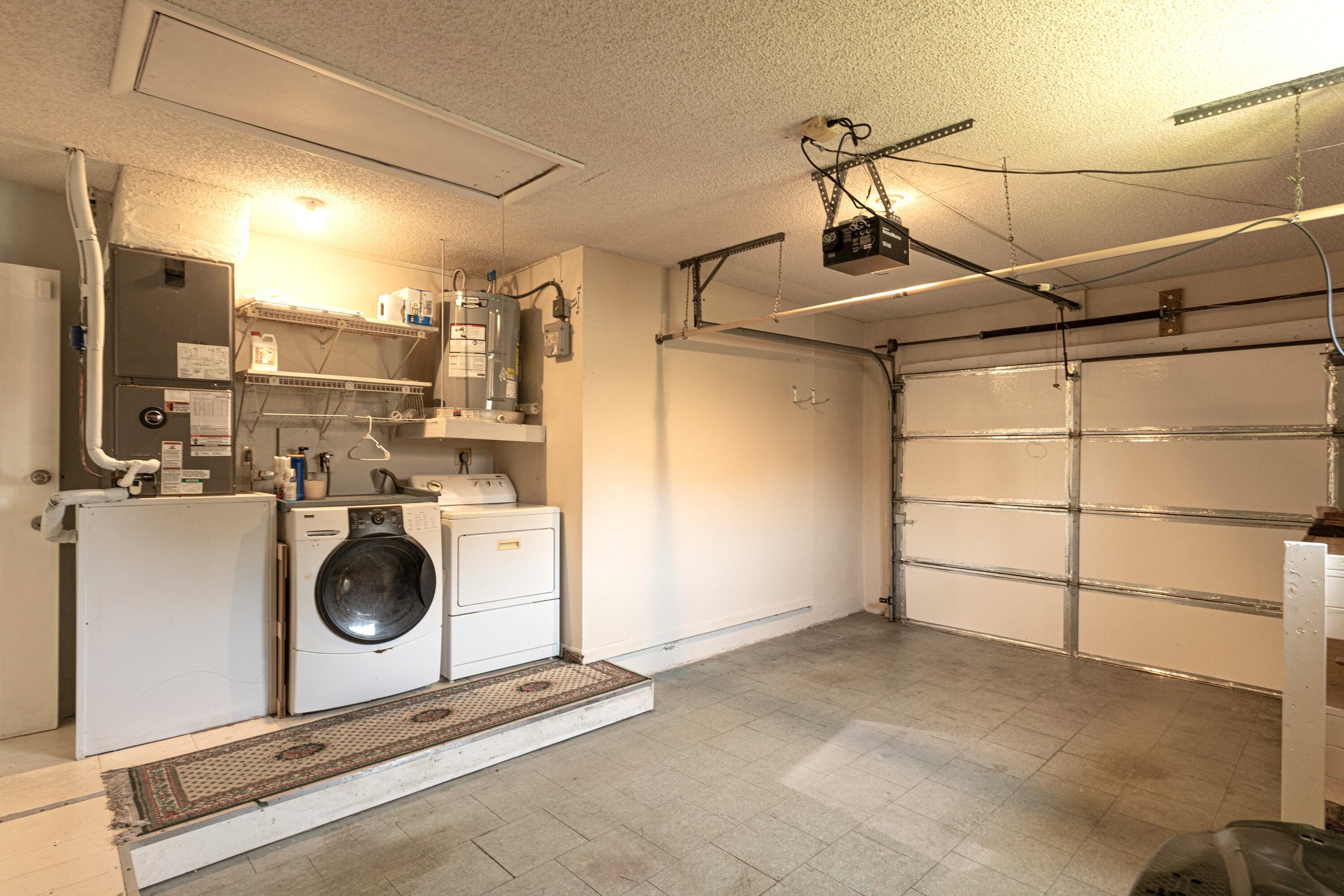 6109 Glentree Lane, Greenacres