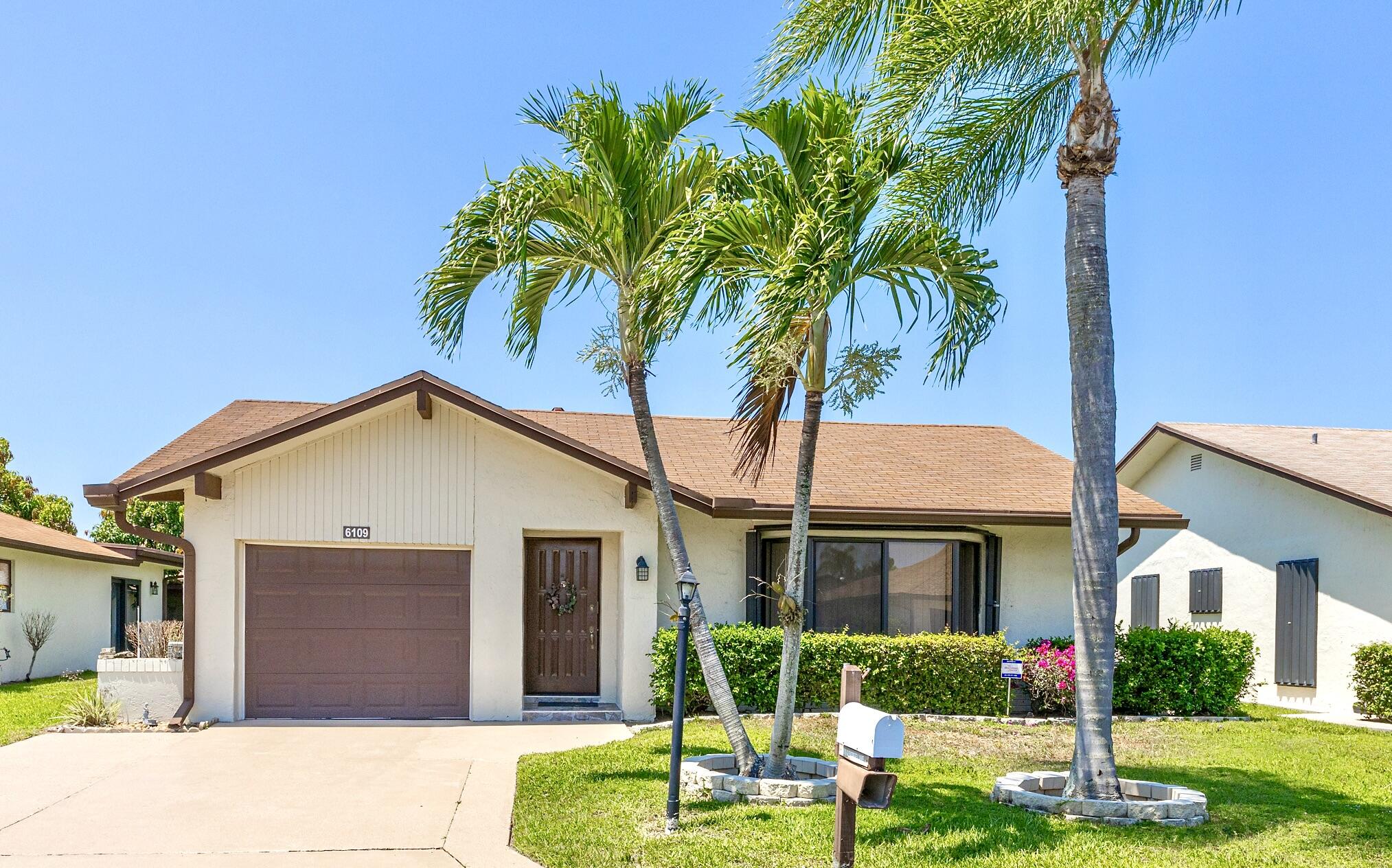 6109 Glentree Lane, Greenacres