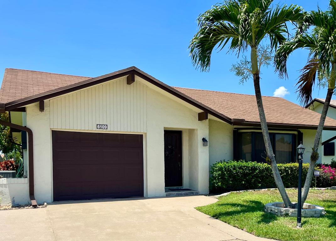 6109 Glentree Lane, Greenacres