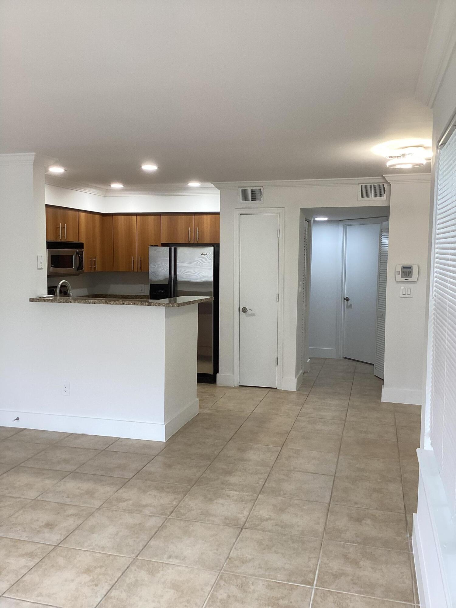 1011 Crystal Way G