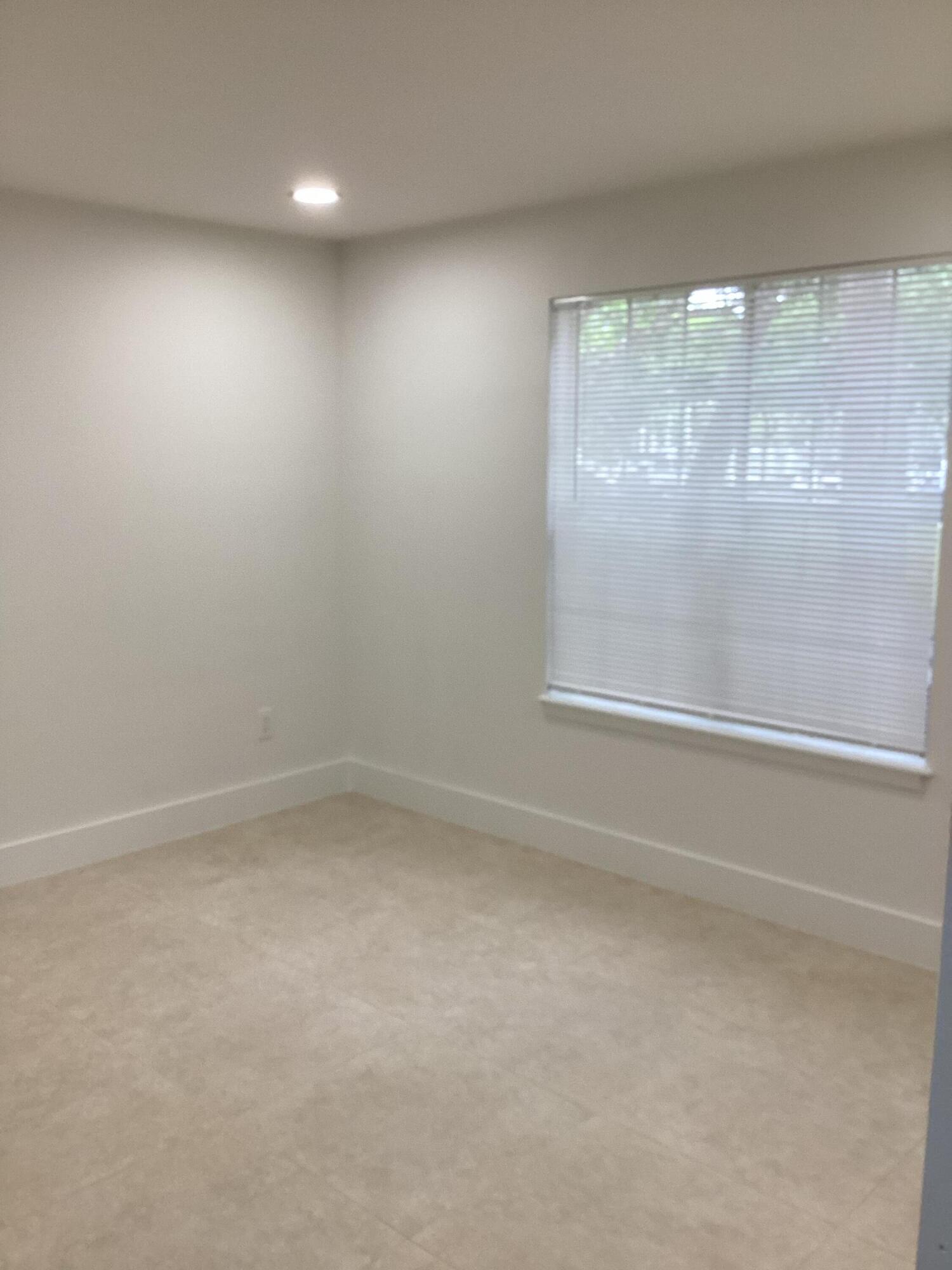 1011 Crystal Way G