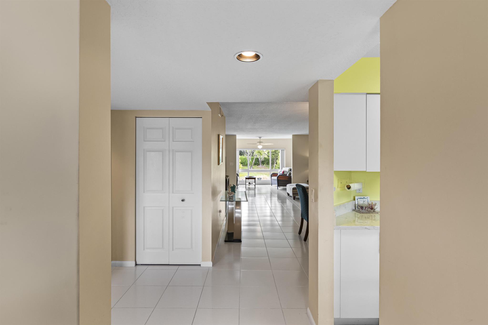 5906 Crystal Shores Drive 202