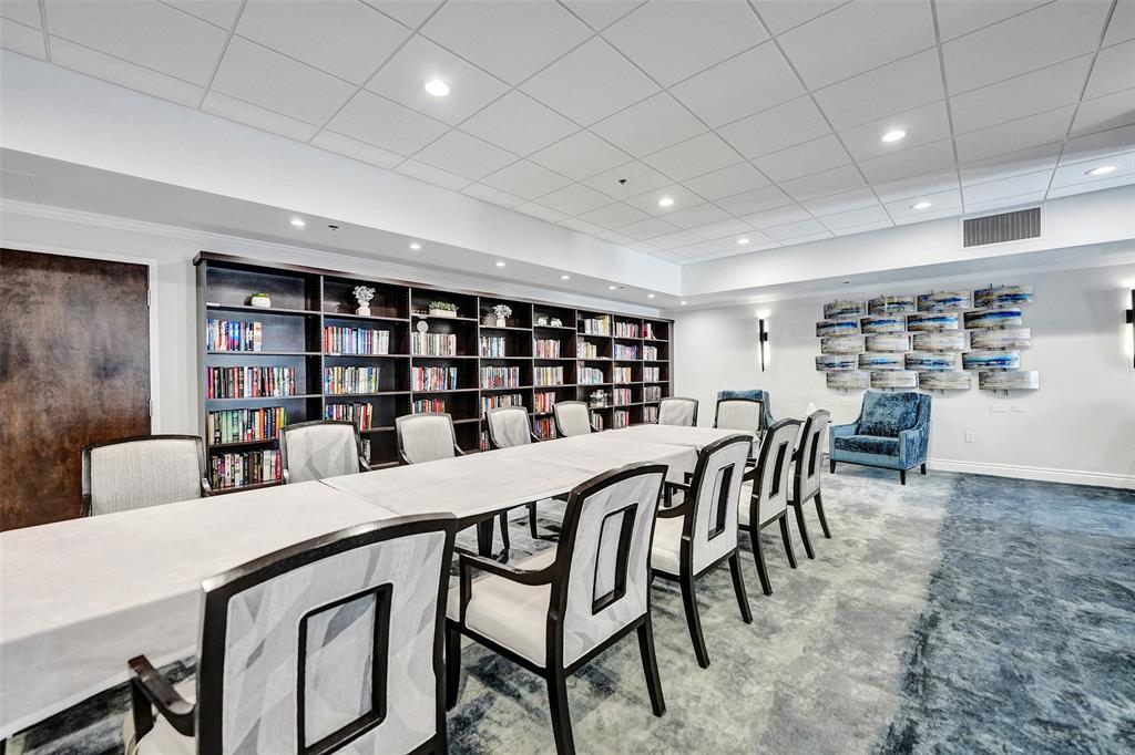 5906 Crystal Shores Drive 202