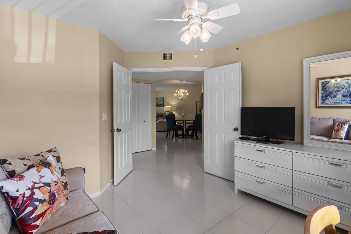 5906 Crystal Shores Drive 202