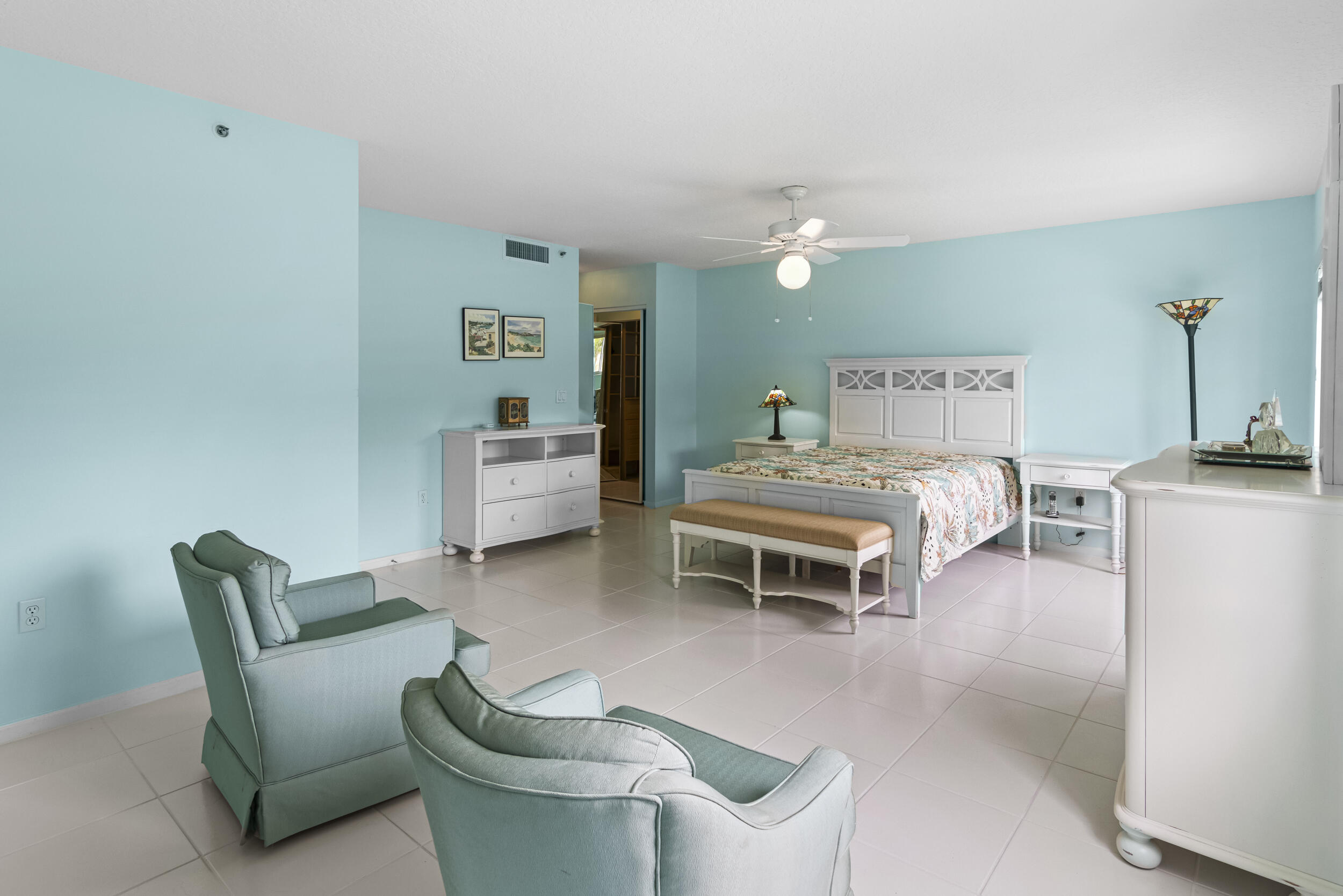 5906 Crystal Shores Drive 202