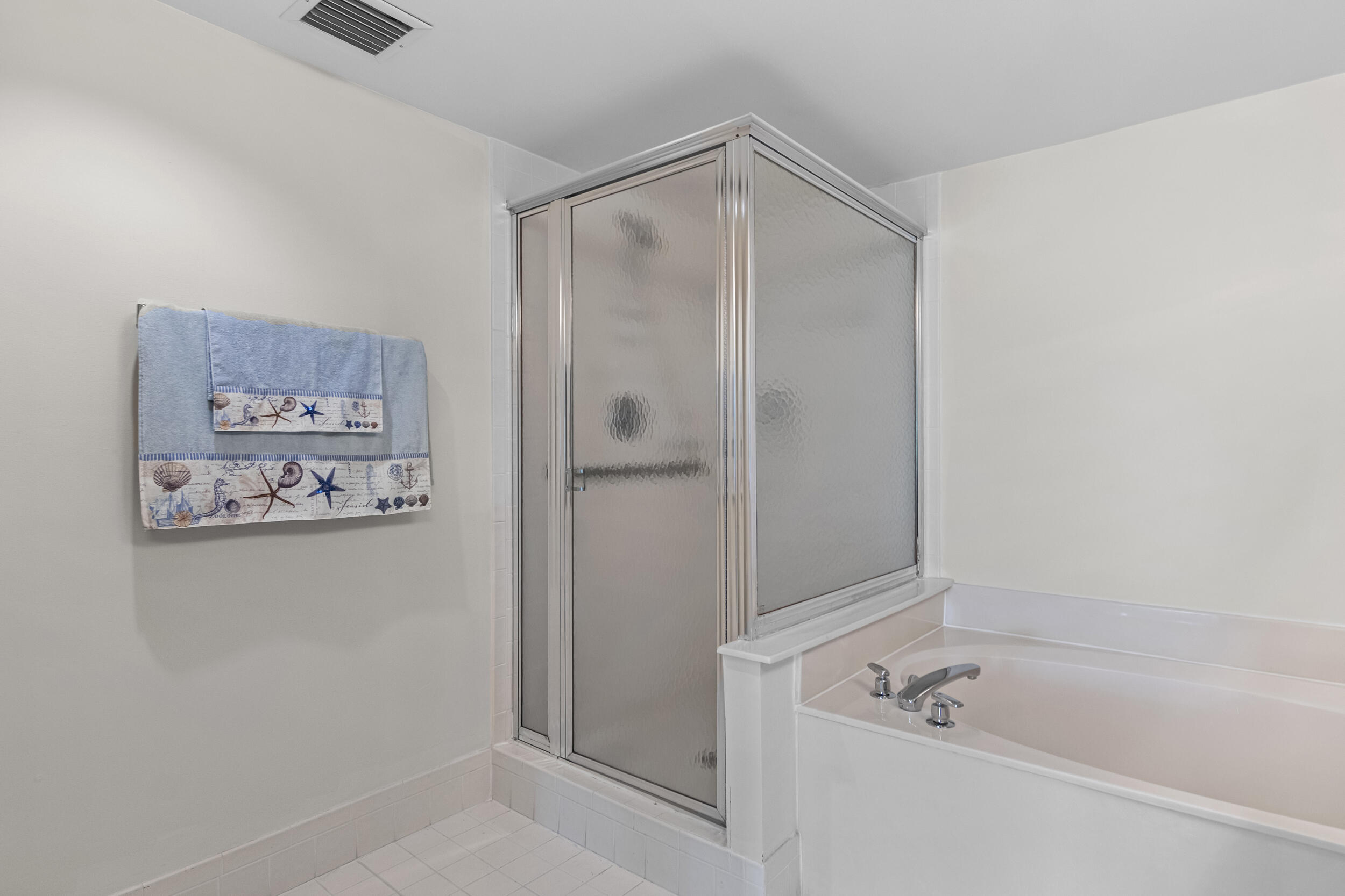 5906 Crystal Shores Drive 202