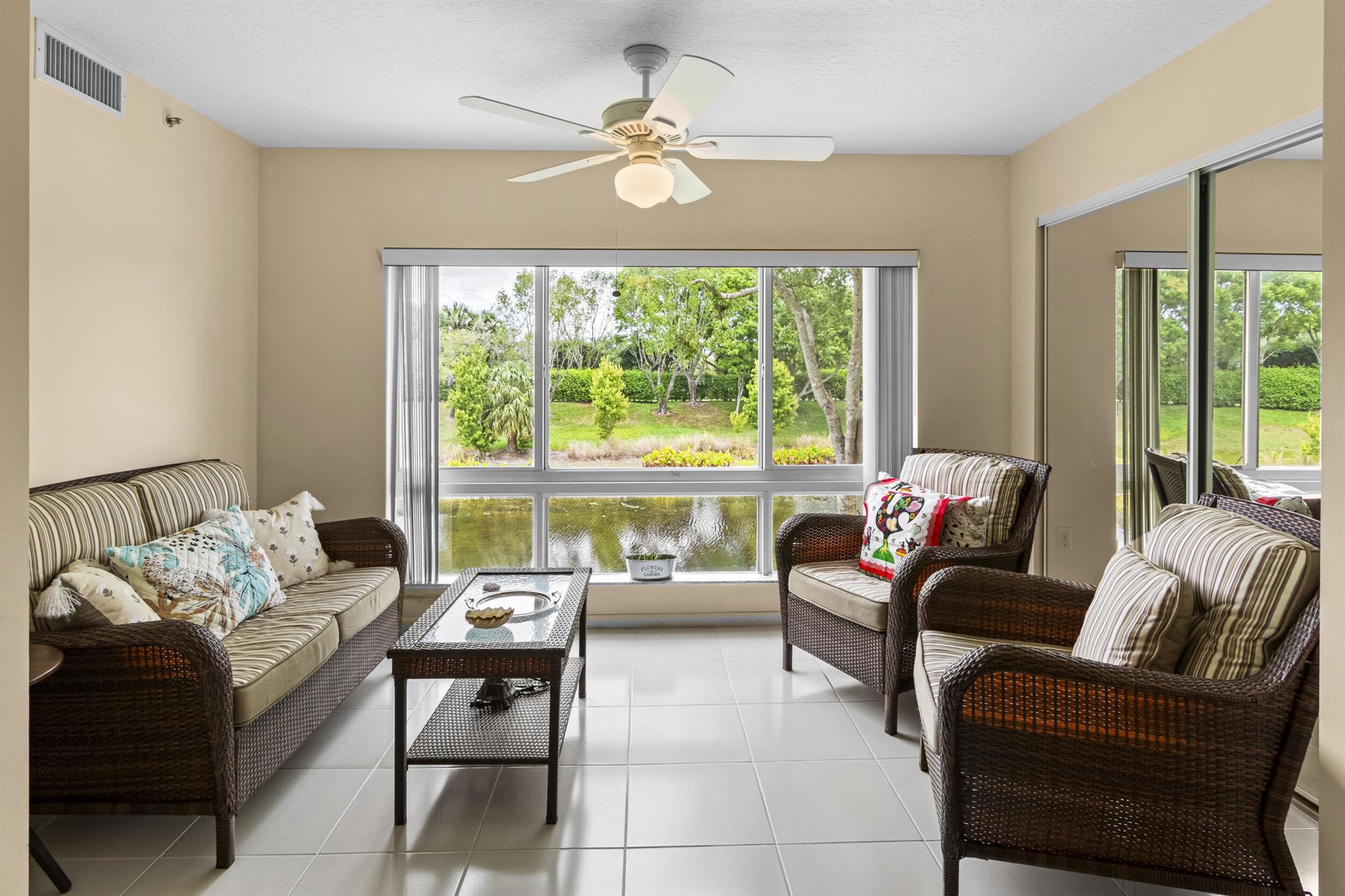 5906 Crystal Shores Drive 202