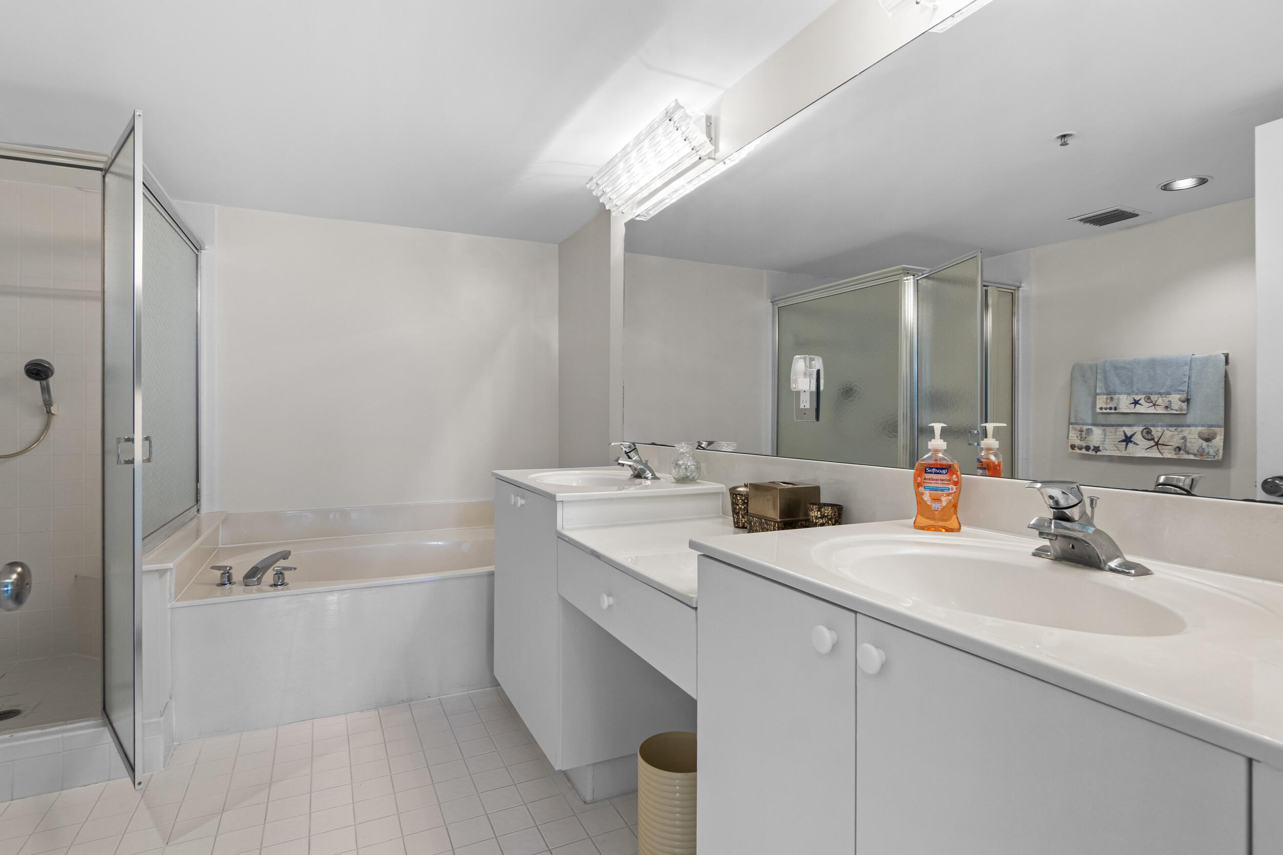 5906 Crystal Shores Drive 202