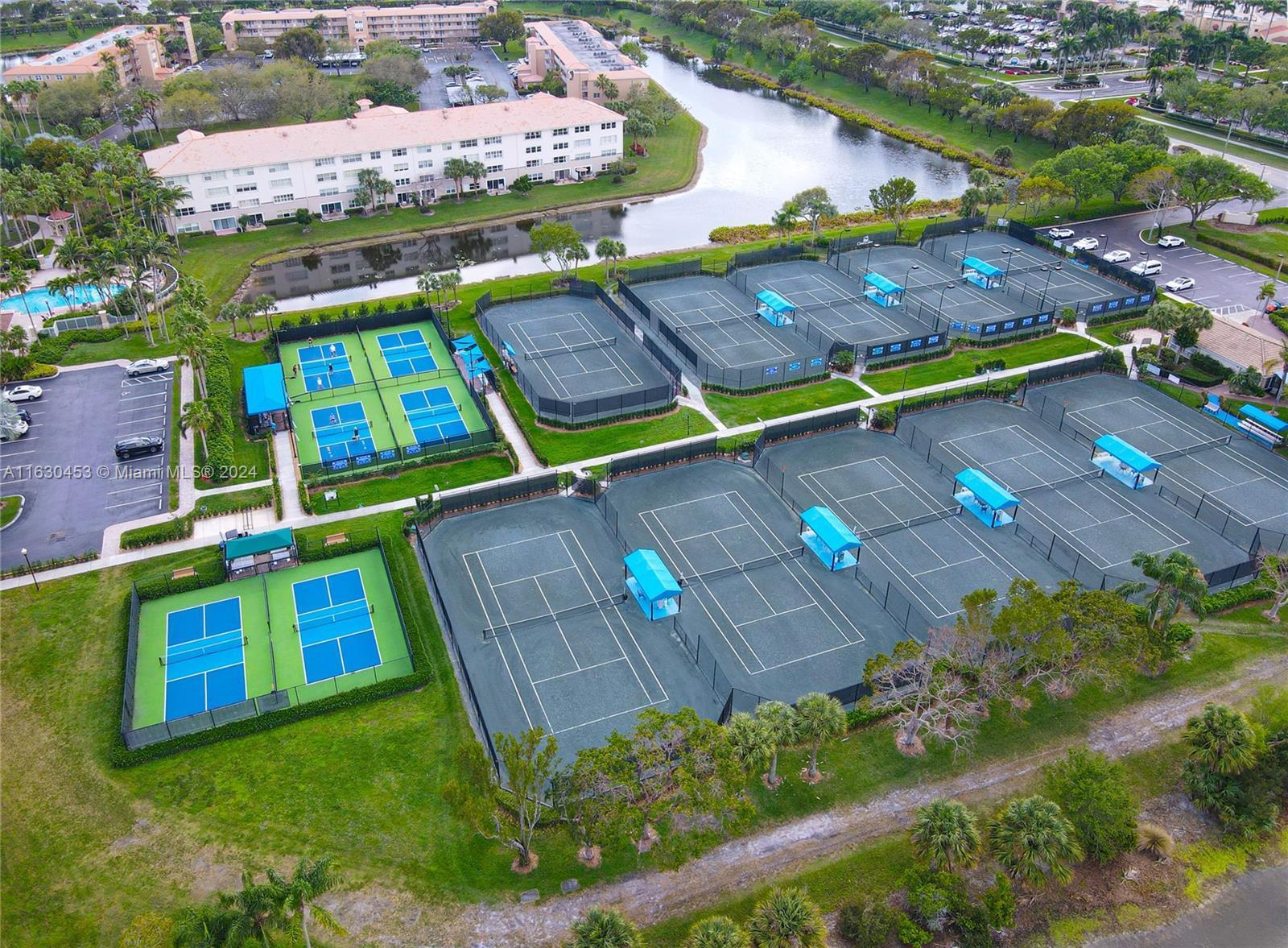 5906 Crystal Shores Drive 202