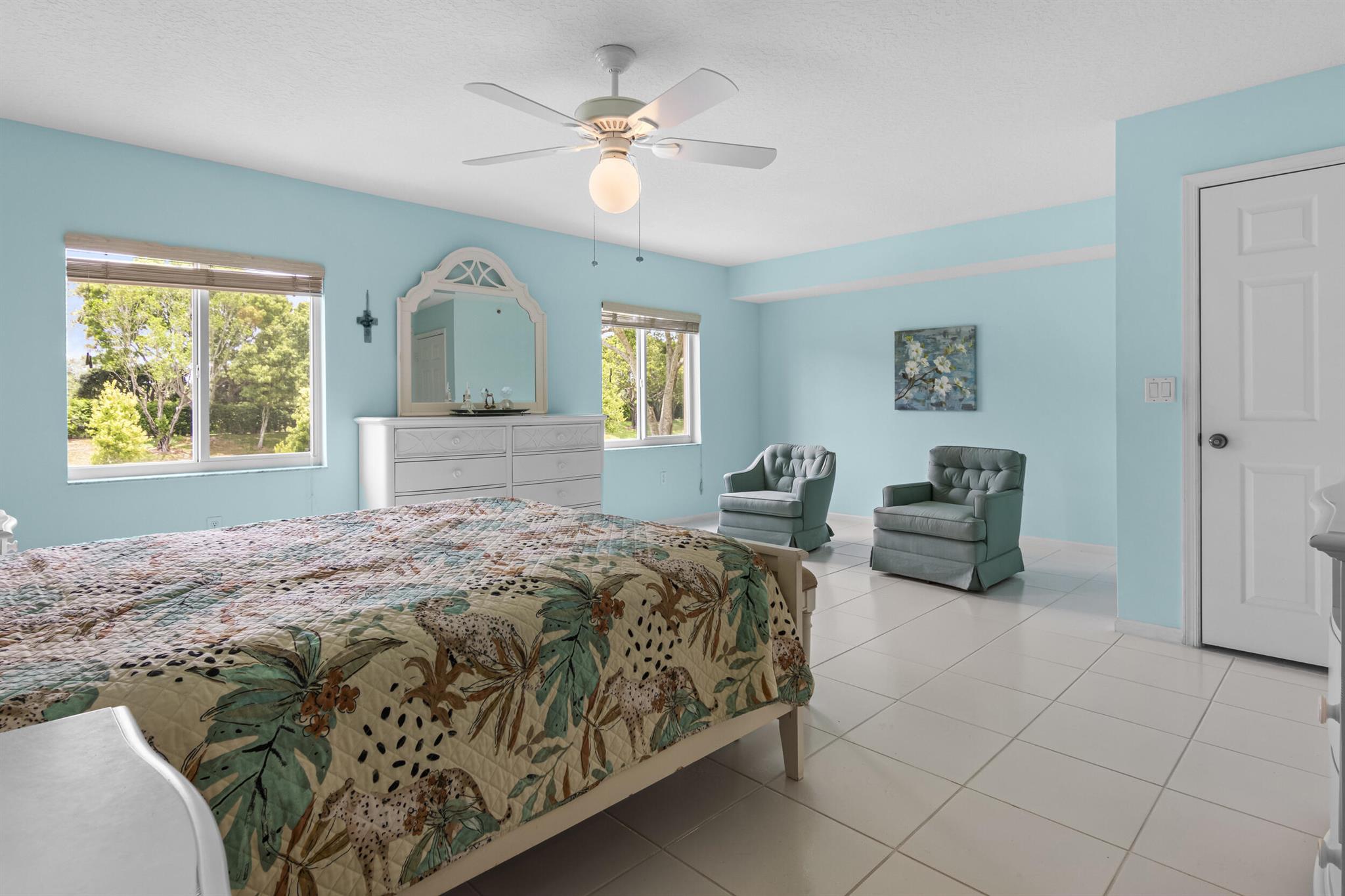 5906 Crystal Shores Drive 202