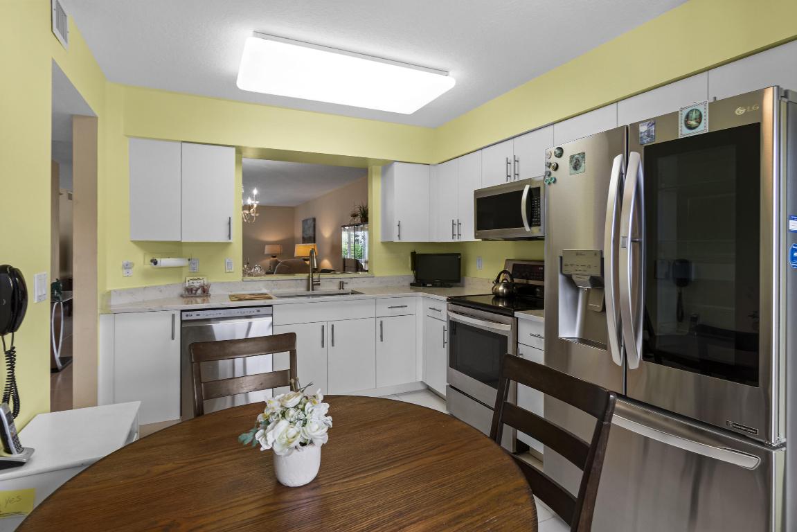 5906 Crystal Shores Drive 202