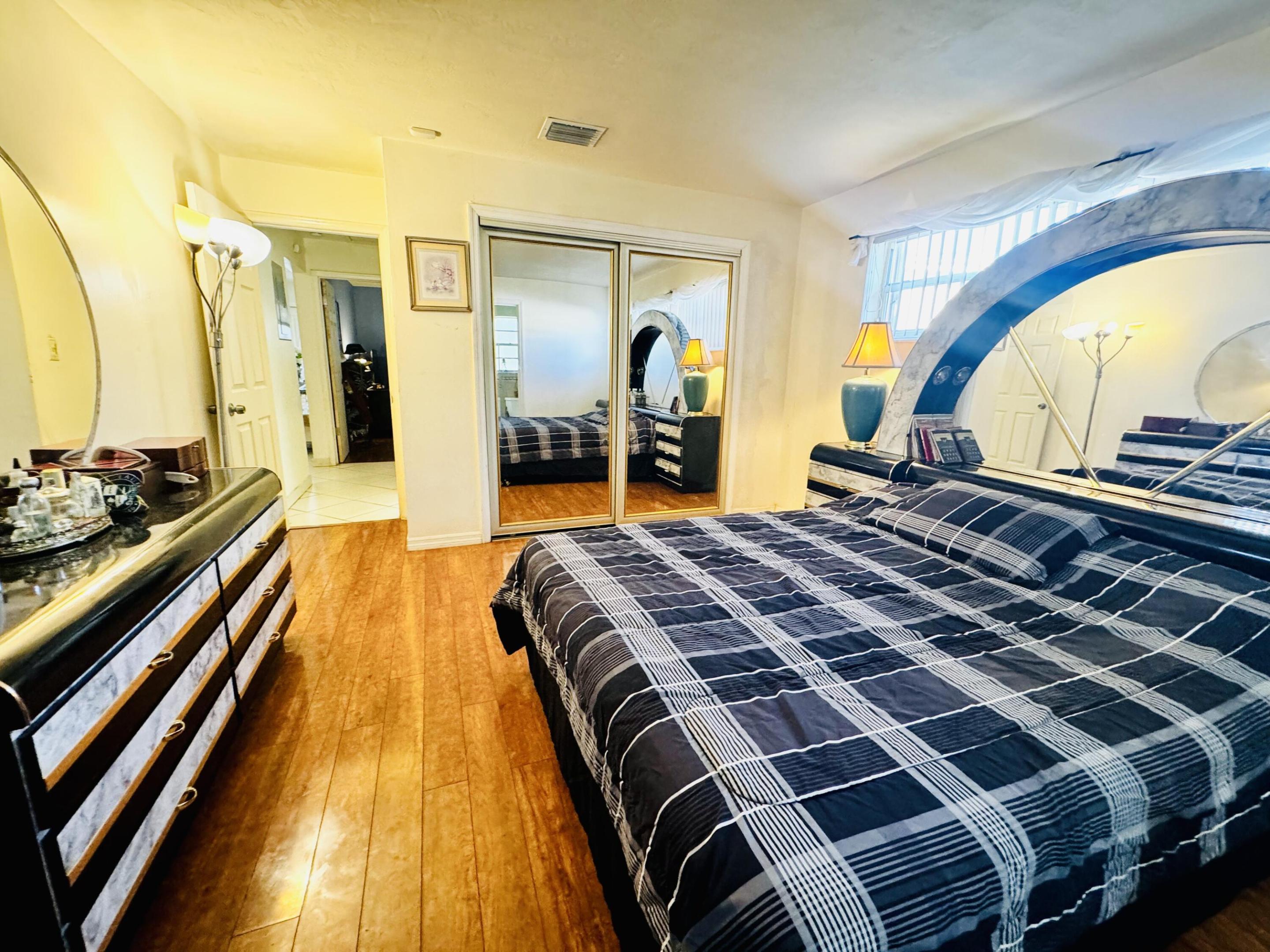 6600 NW 24th St Street