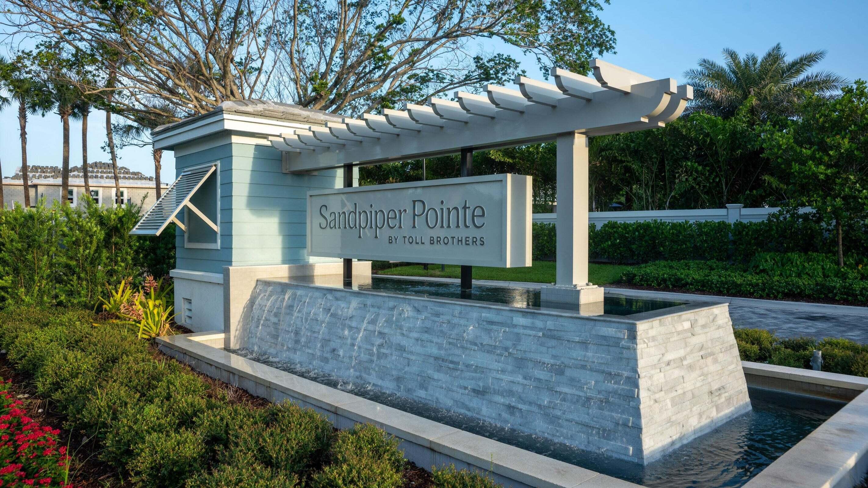 1832 Sandpiper Pointe Place