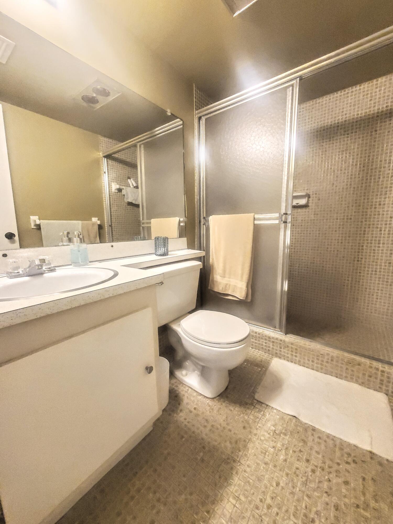 5530 N Ocean Boulevard 114