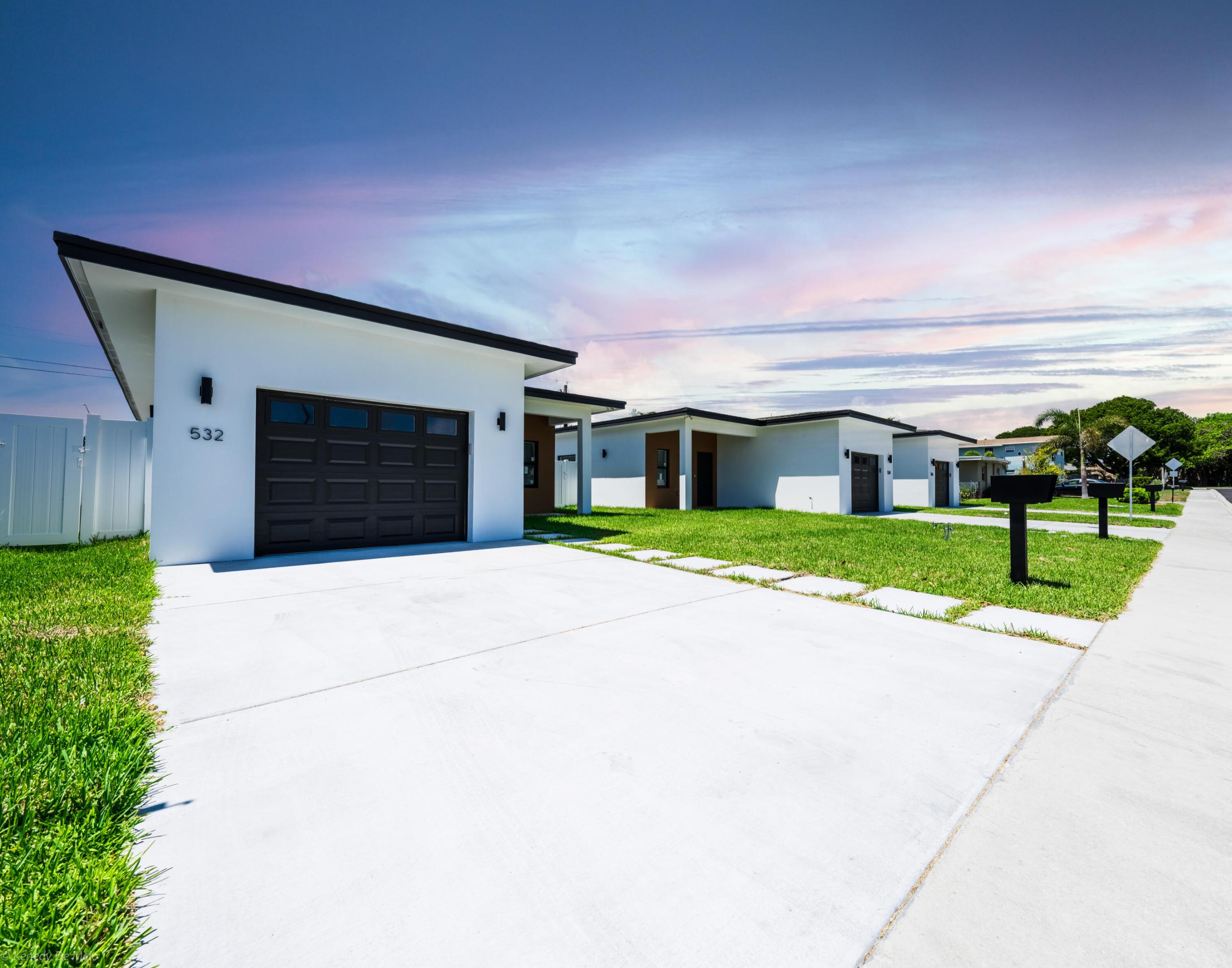 532 NW 12th Avenue, Boynton Beach