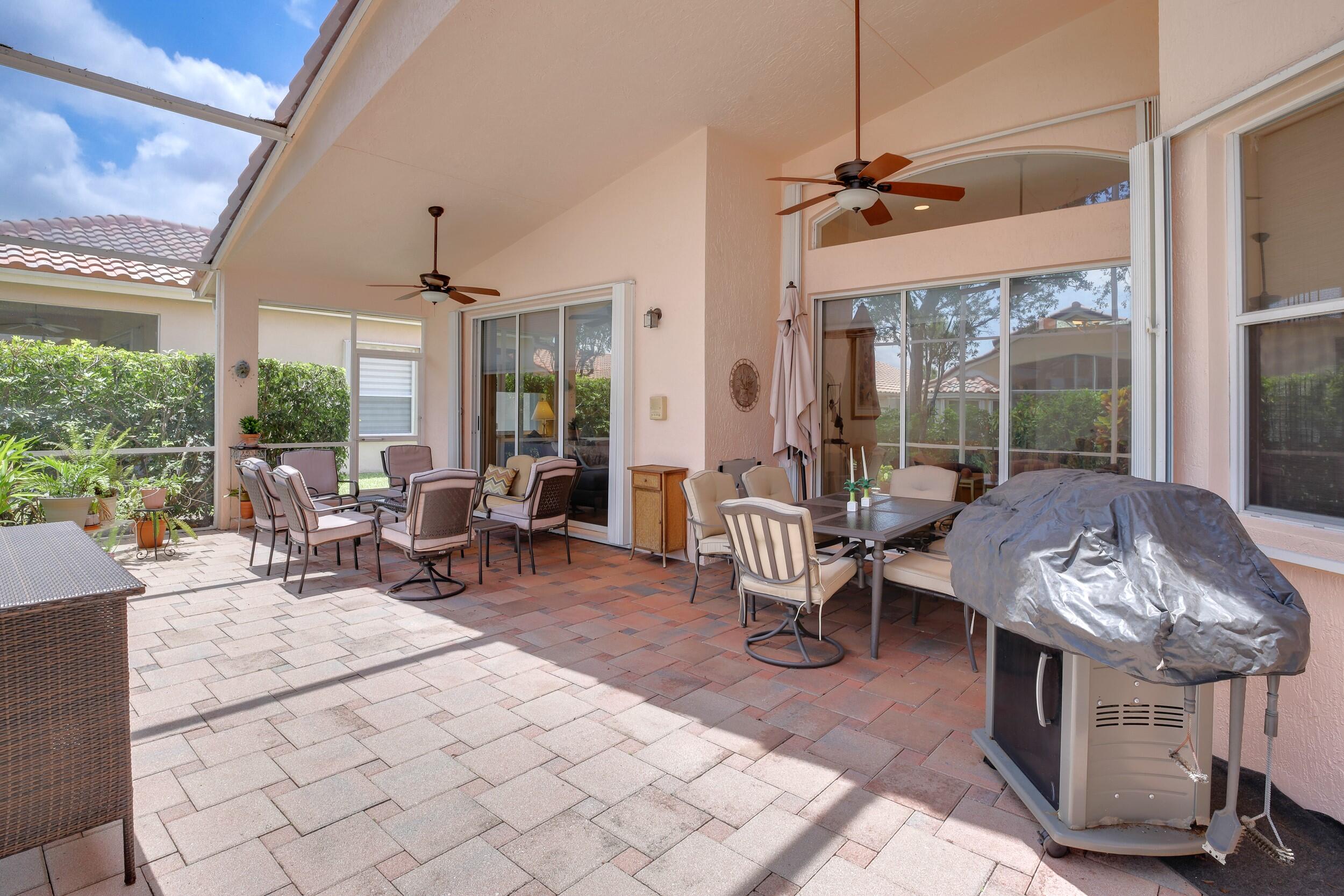 5394 Landon Circle, Boynton Beach