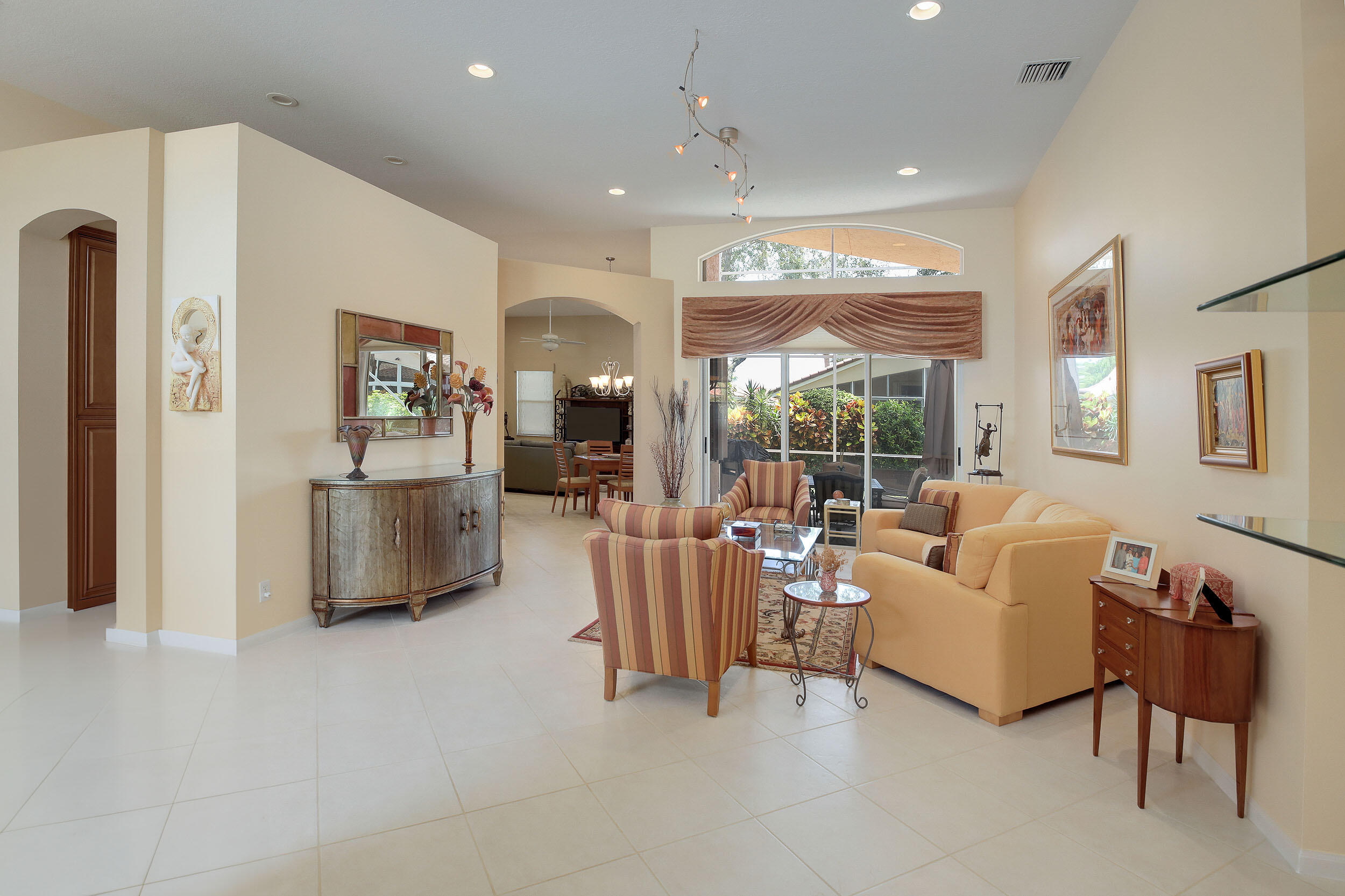 5394 Landon Circle, Boynton Beach