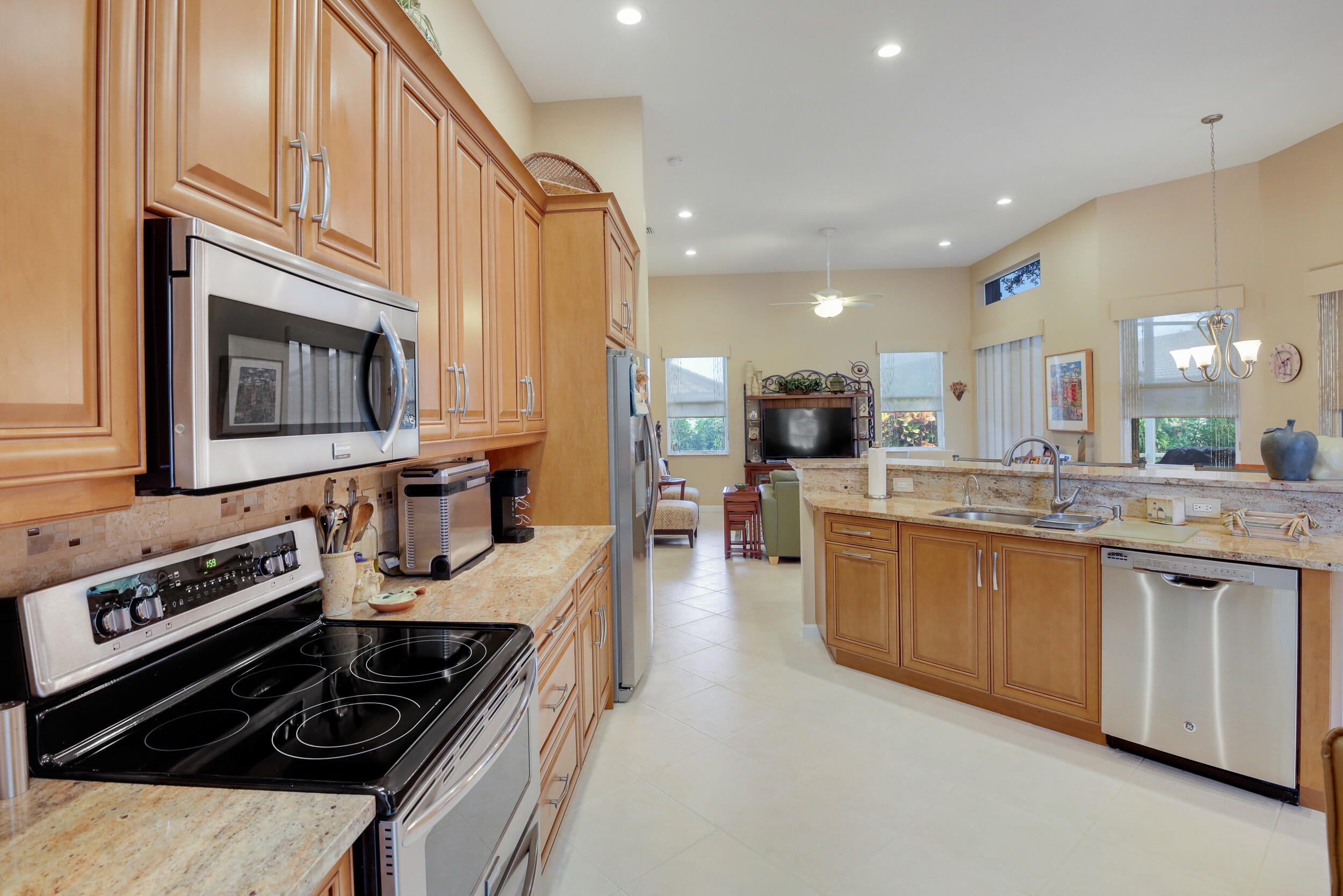 5394 Landon Circle, Boynton Beach