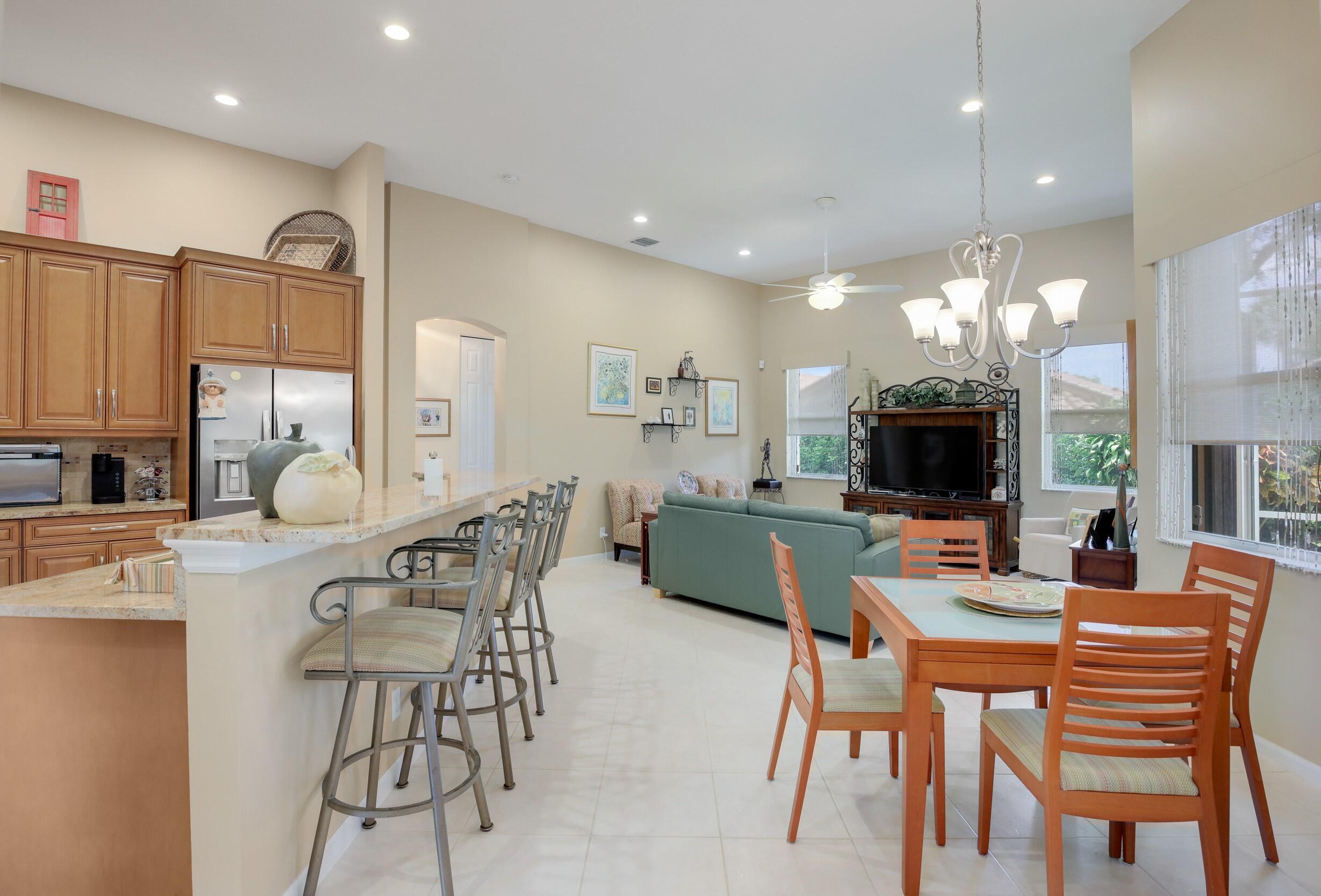 5394 Landon Circle, Boynton Beach