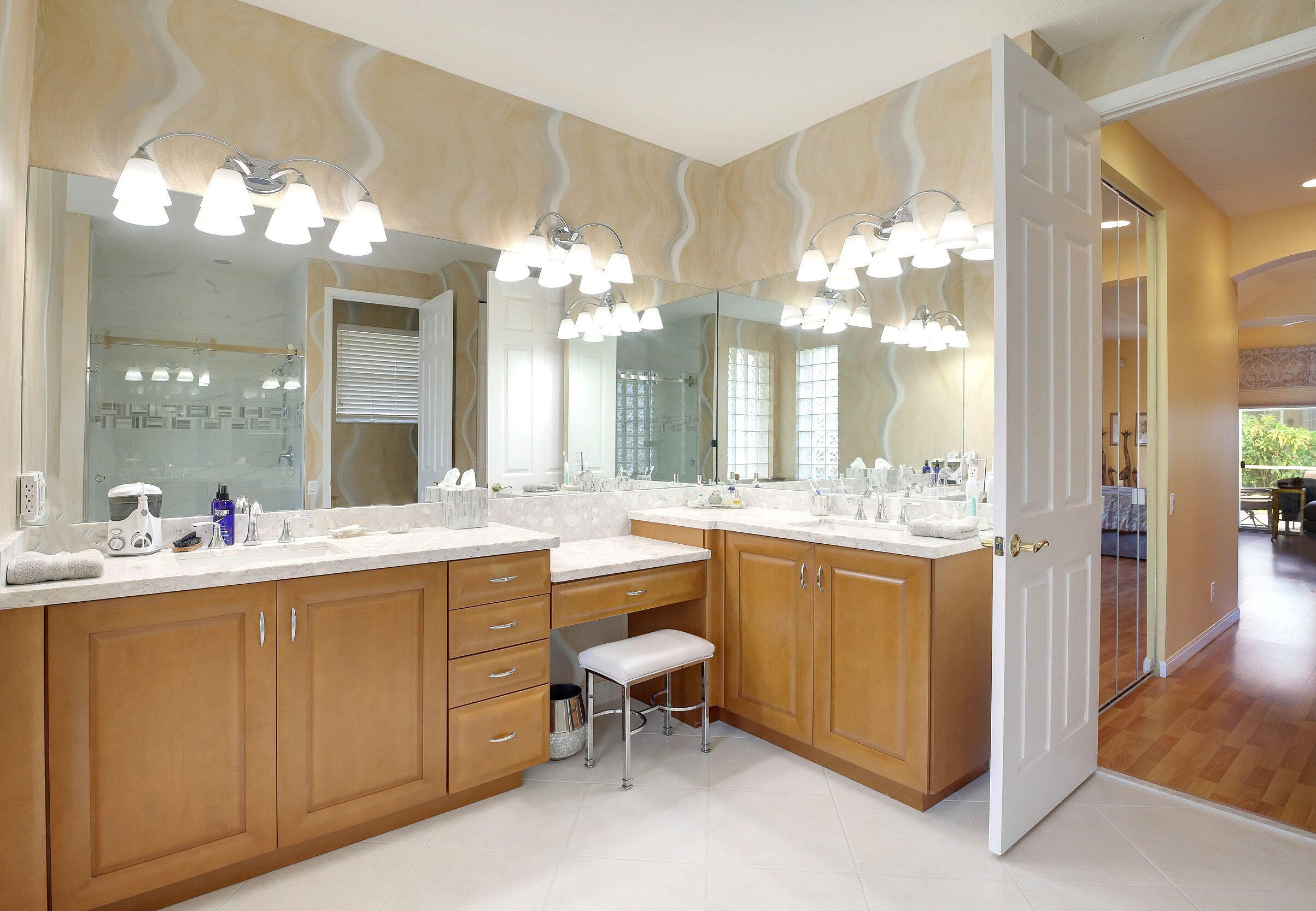 5394 Landon Circle, Boynton Beach