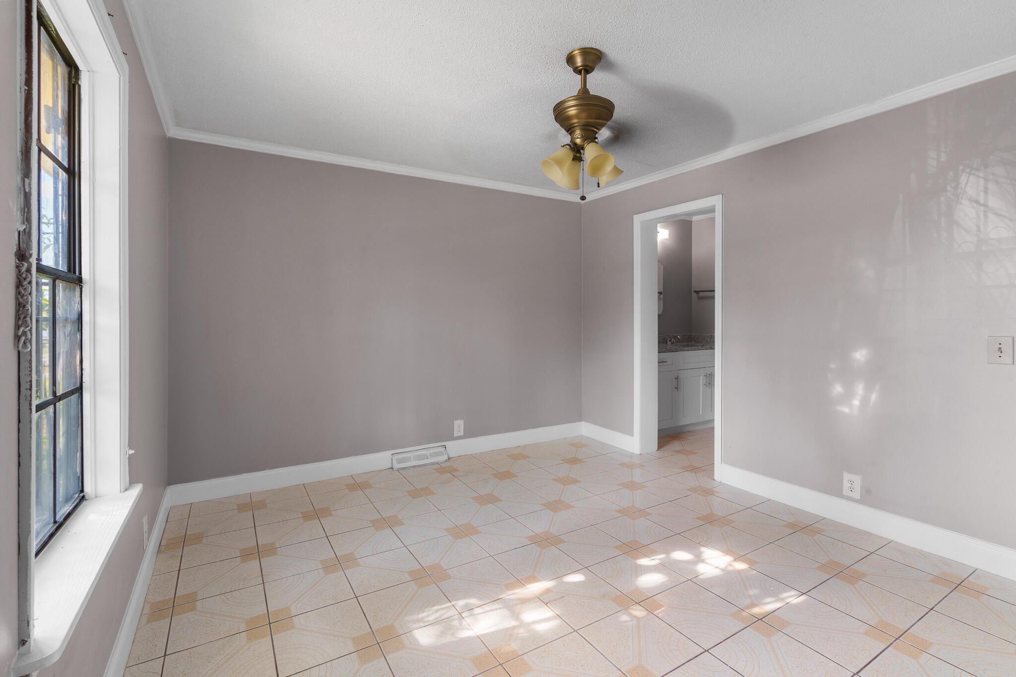 1440 NW 3rd Street