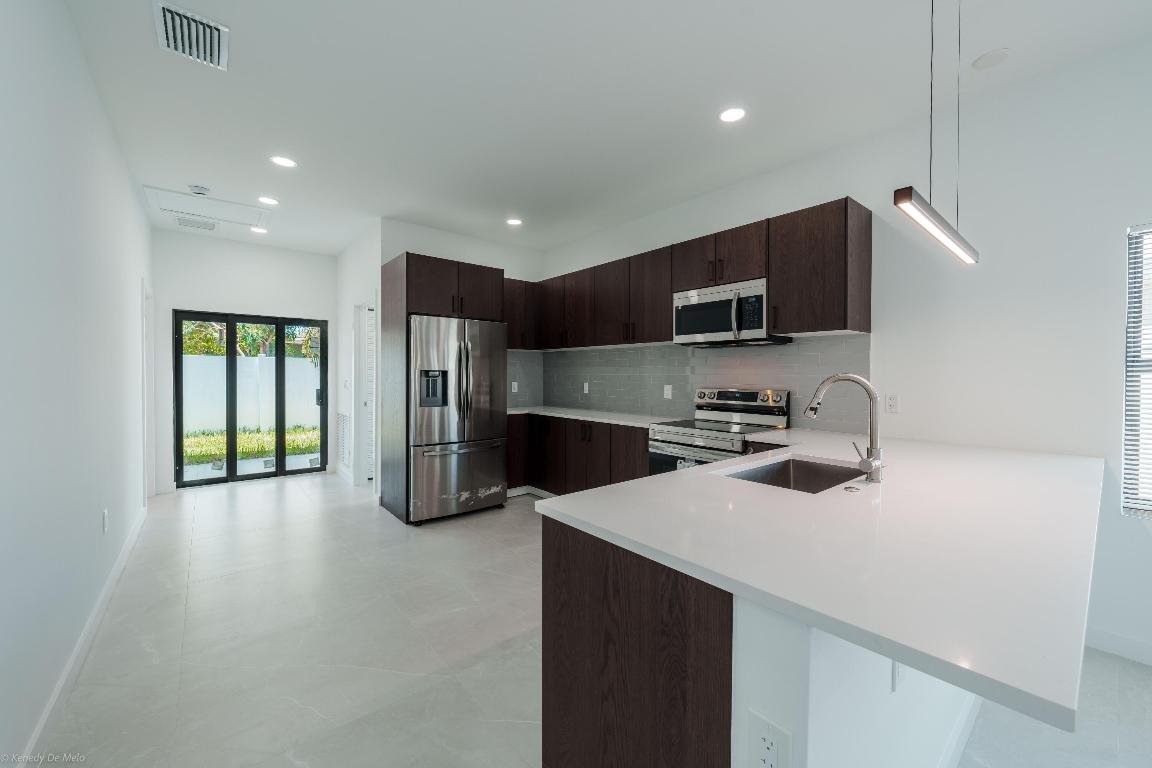 534 NW 12th Avenue, Boynton Beach