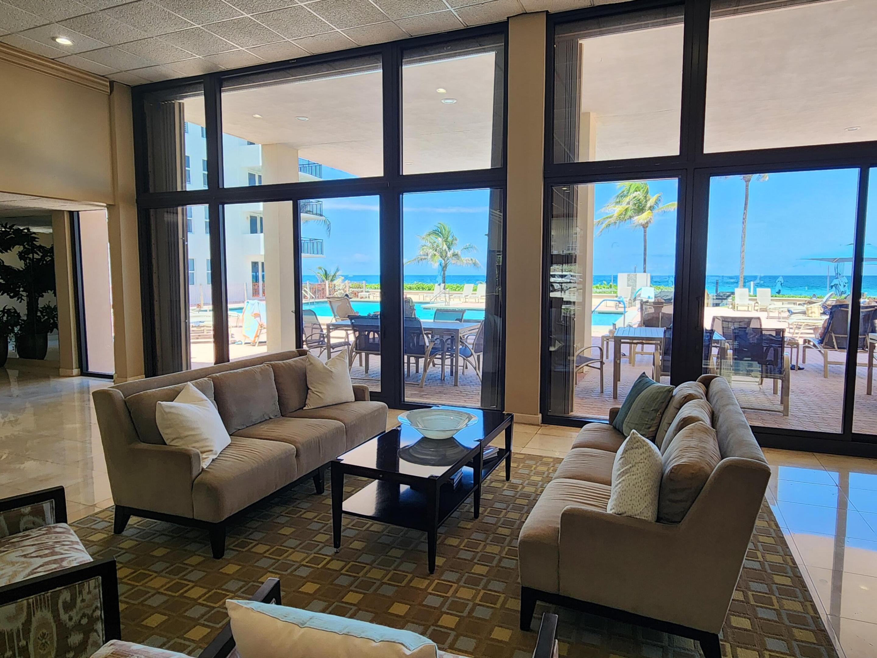 1147 Hillsboro Mile 209