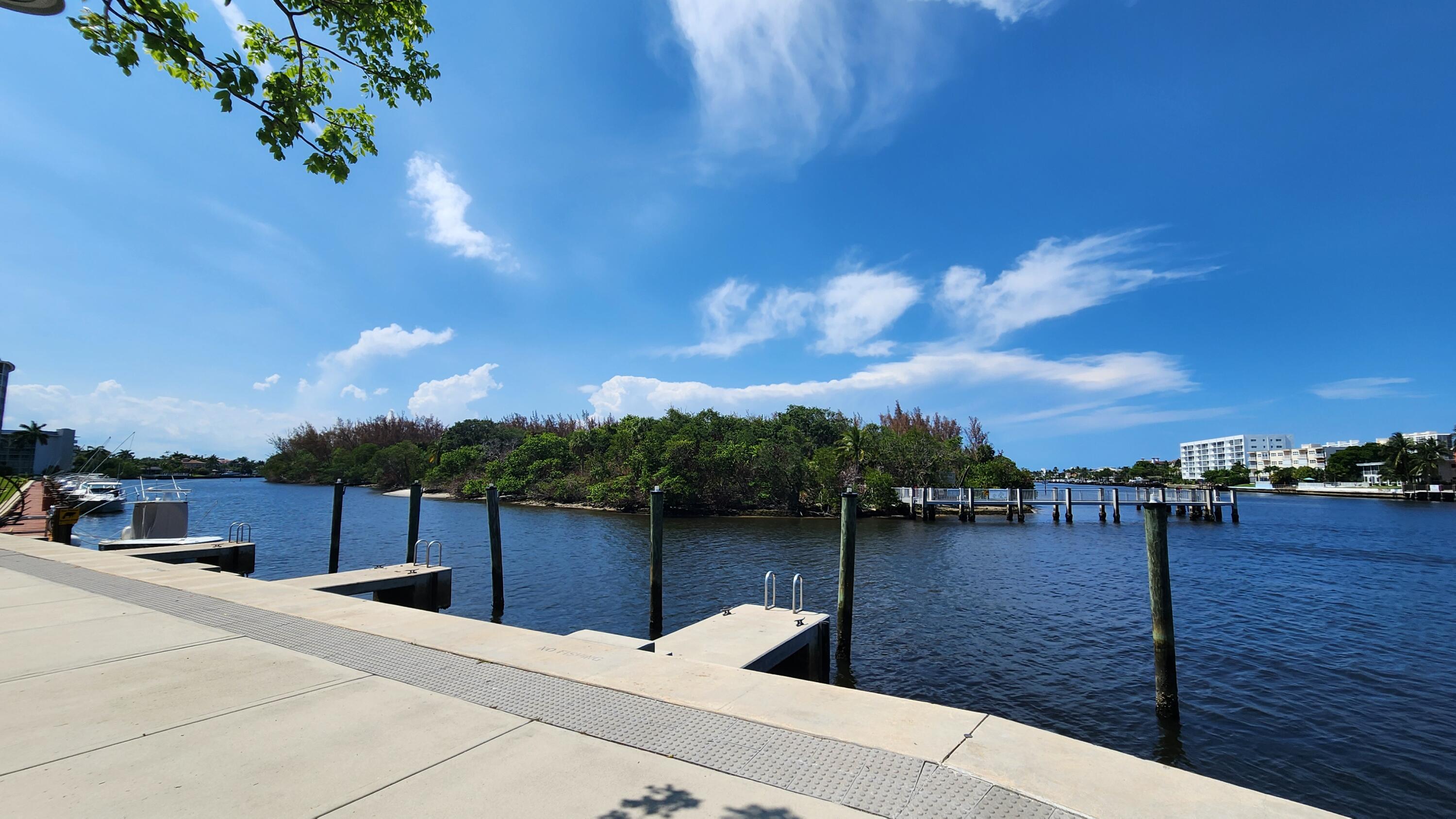 1147 Hillsboro Mile 209