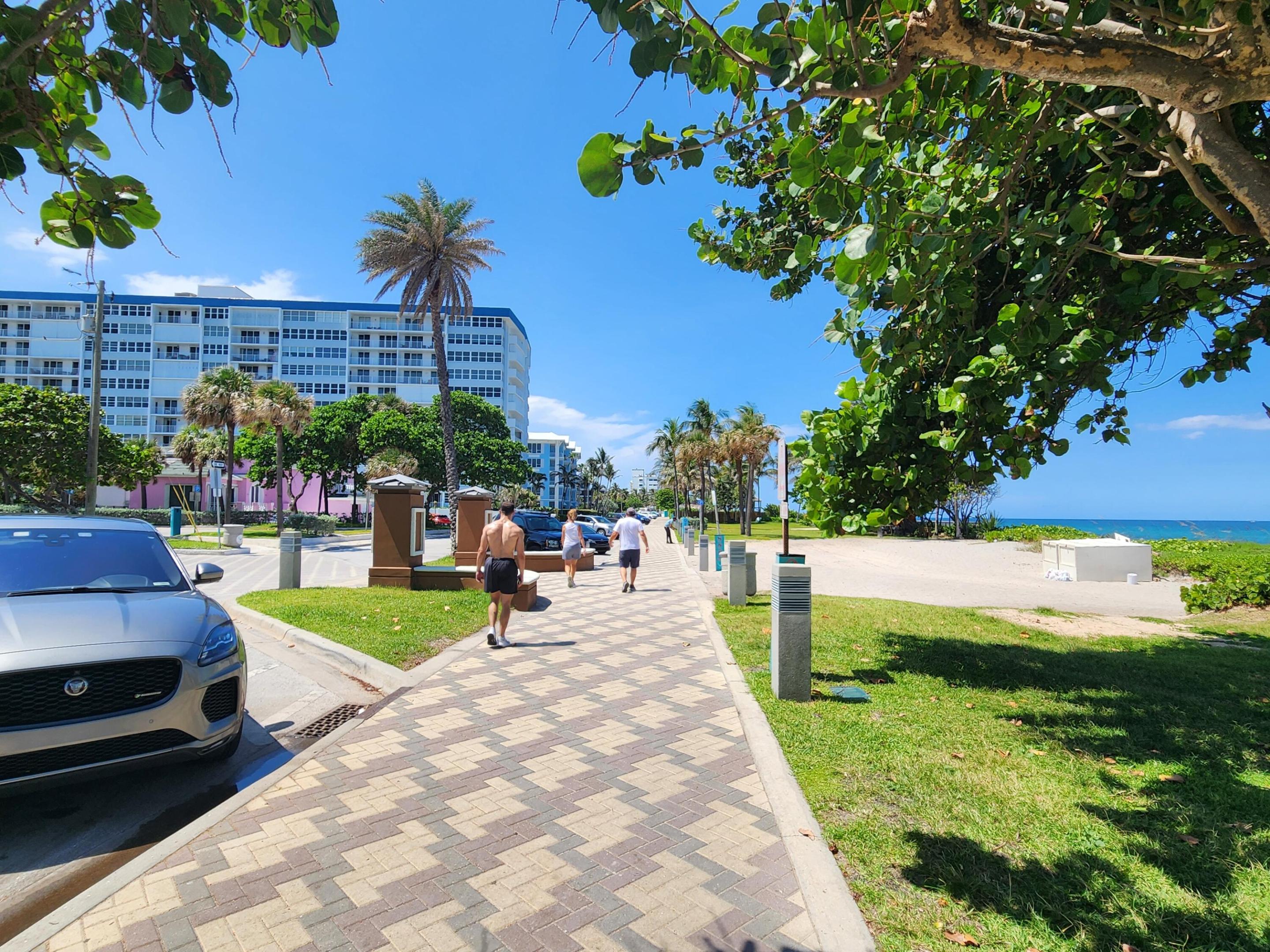 1147 Hillsboro Mile 209