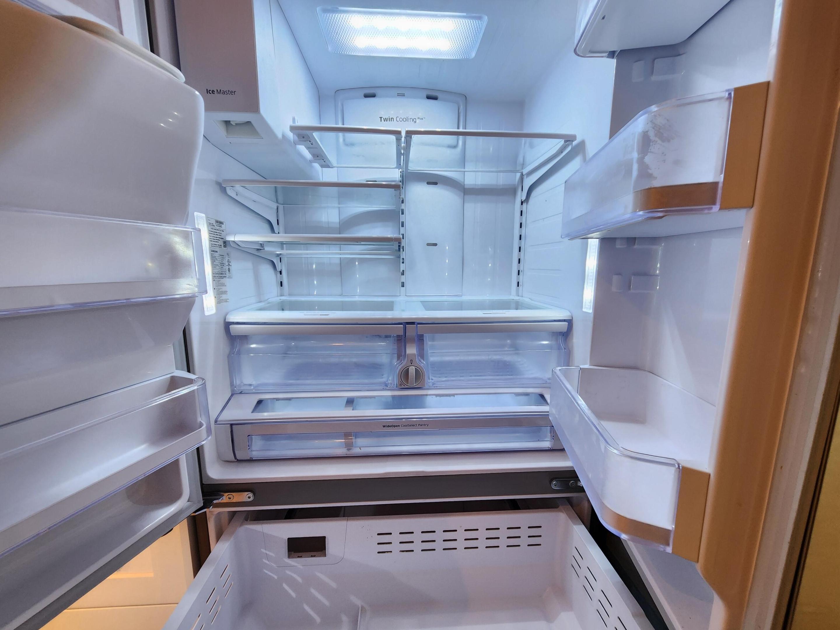 1147 Hillsboro Mile 209