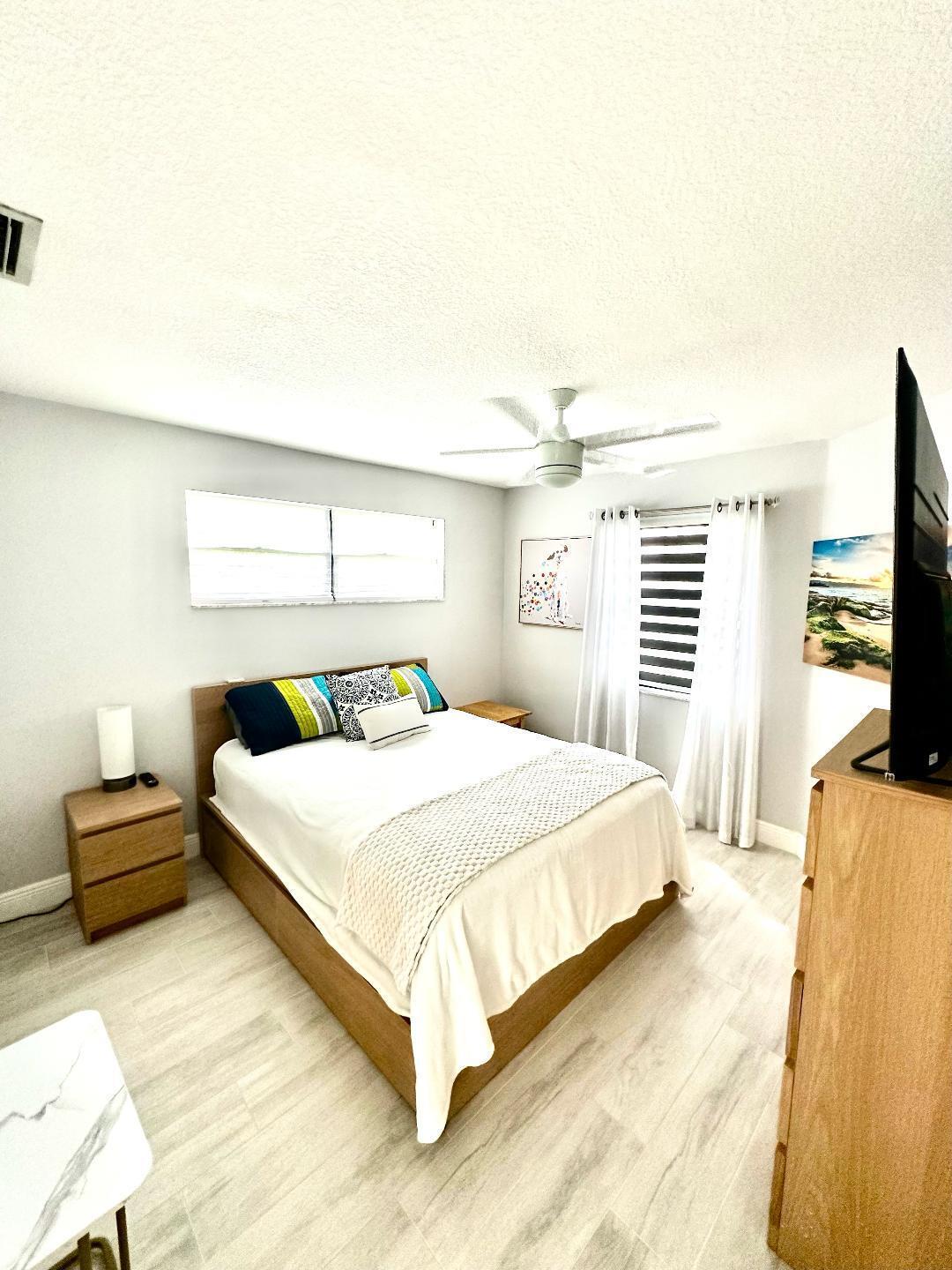 7756 Lexington Club Boulevard B