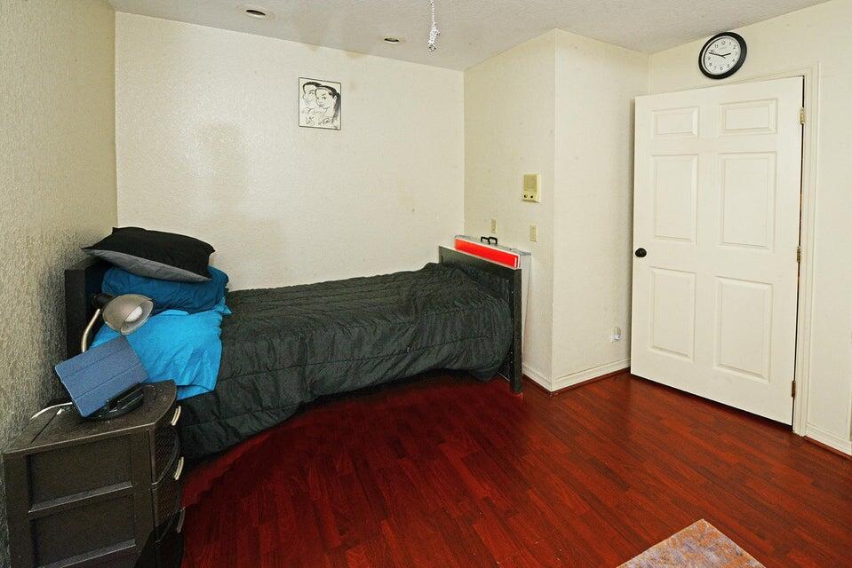 21904 N Palmetto Circle North Circle