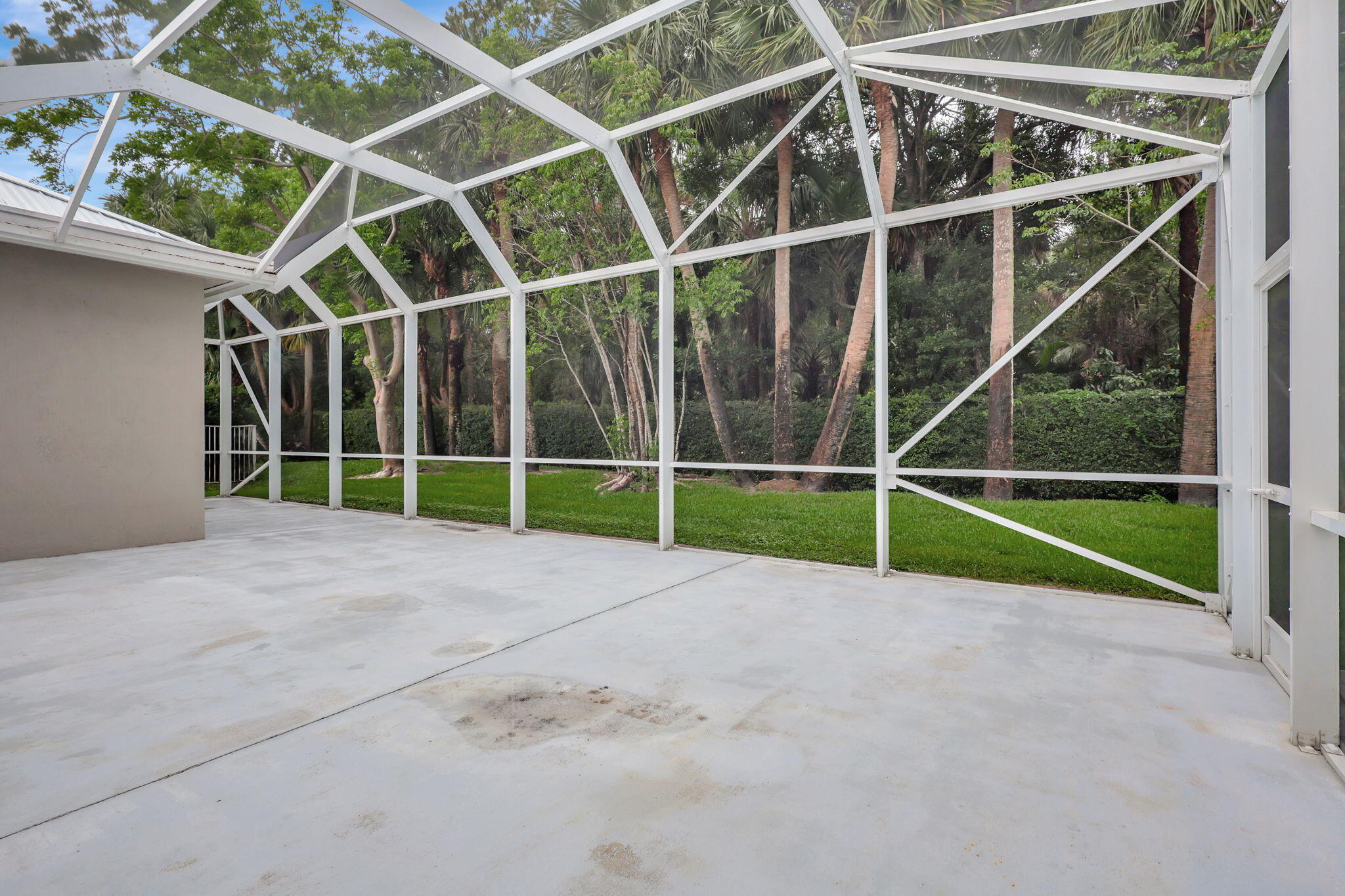 433 Cottagewood Lane