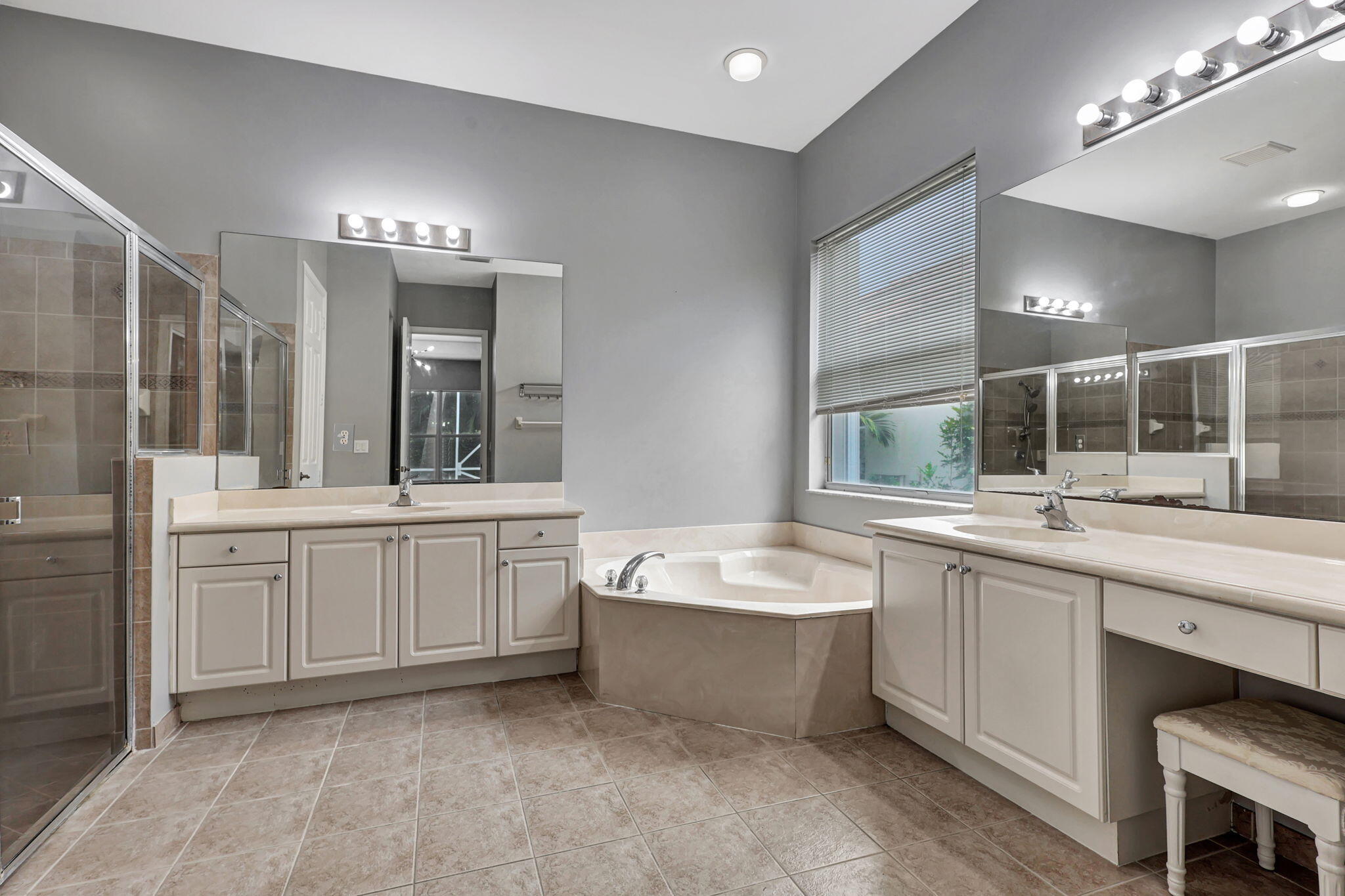 433 Cottagewood Lane