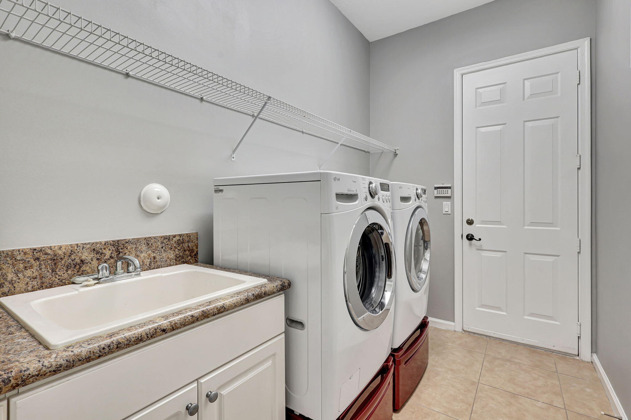 433 Cottagewood Lane