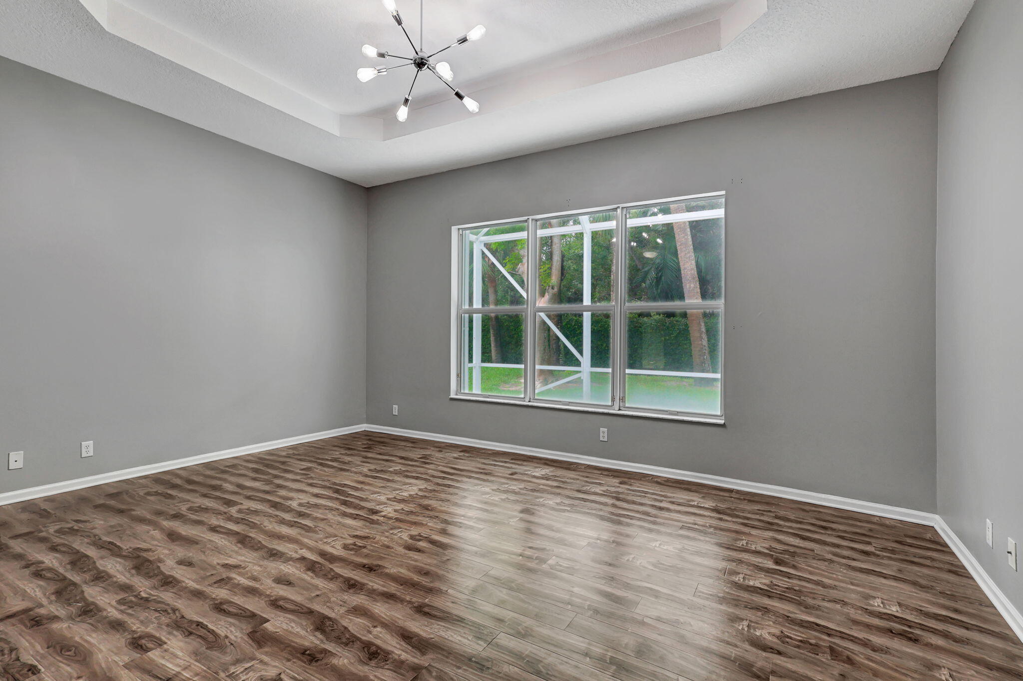 433 Cottagewood Lane