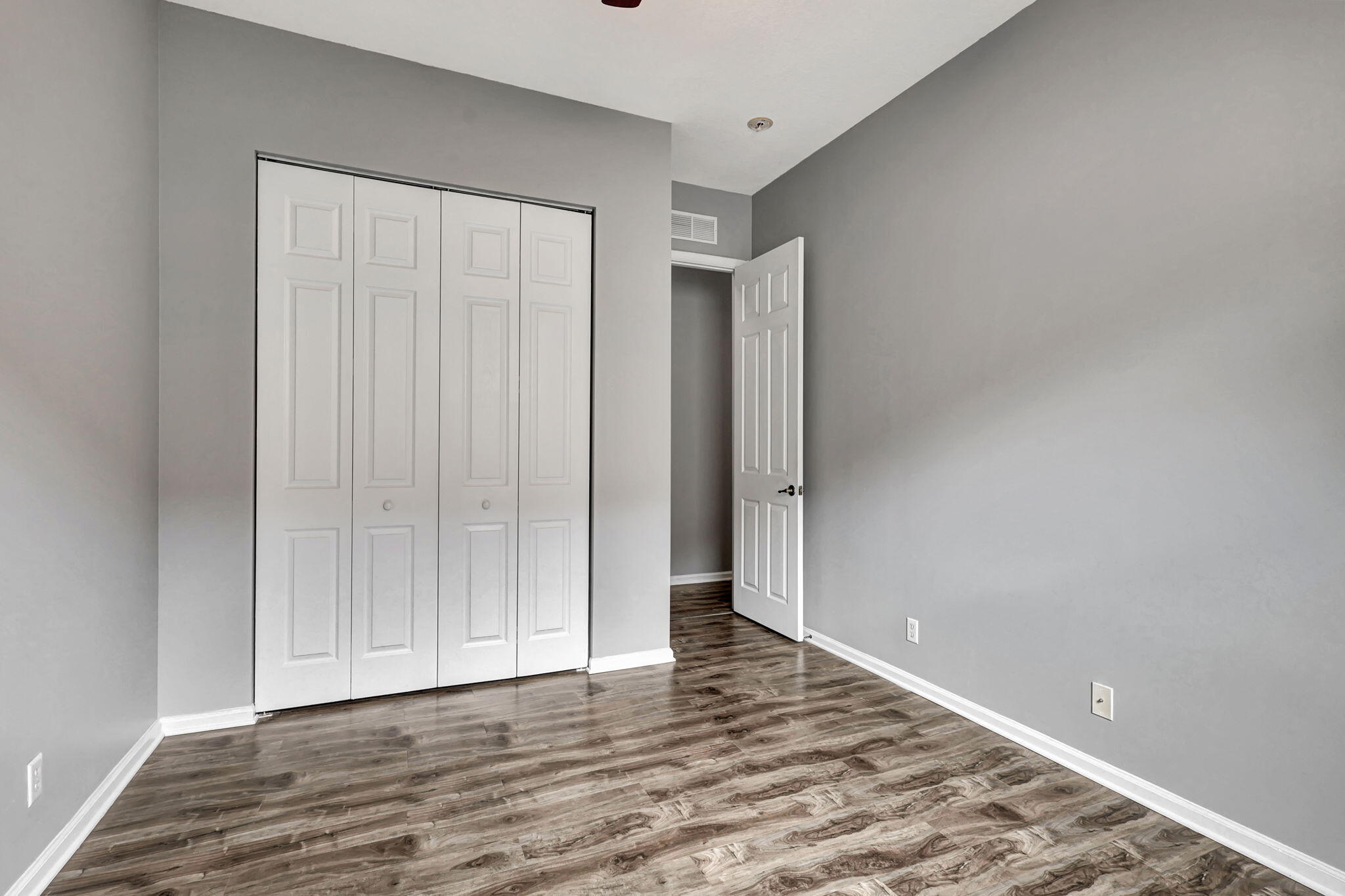 433 Cottagewood Lane