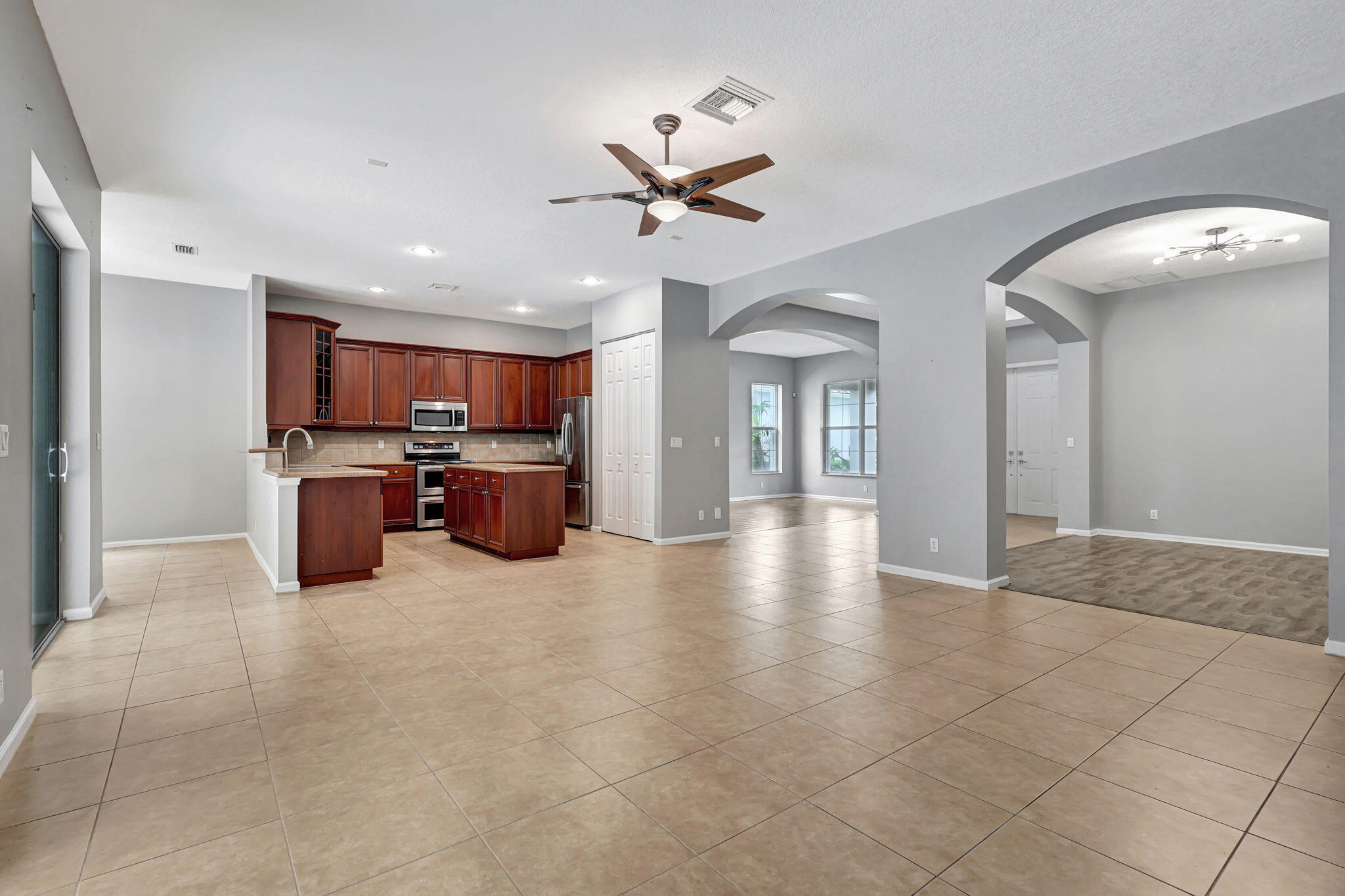 433 Cottagewood Lane
