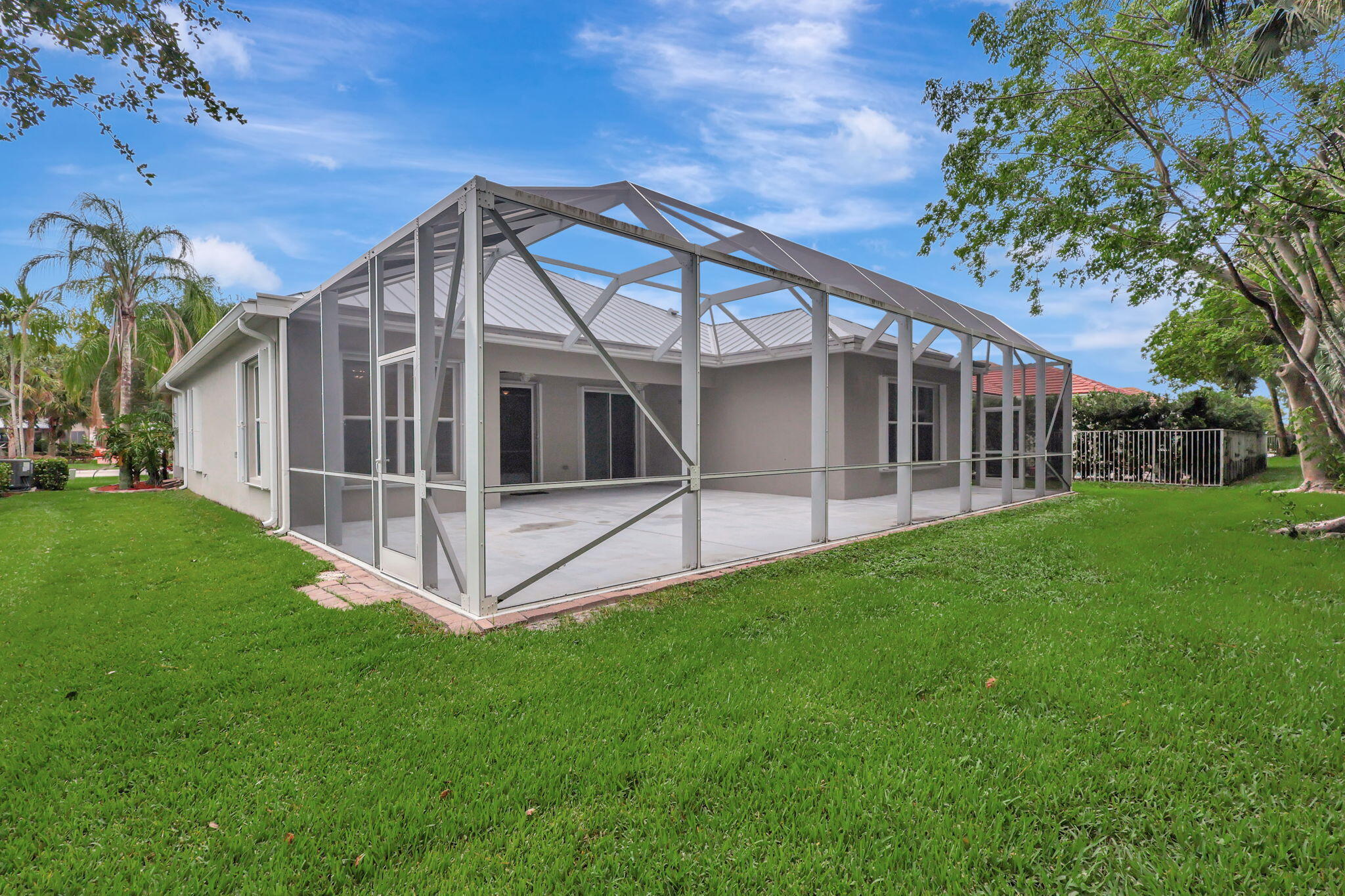 433 Cottagewood Lane