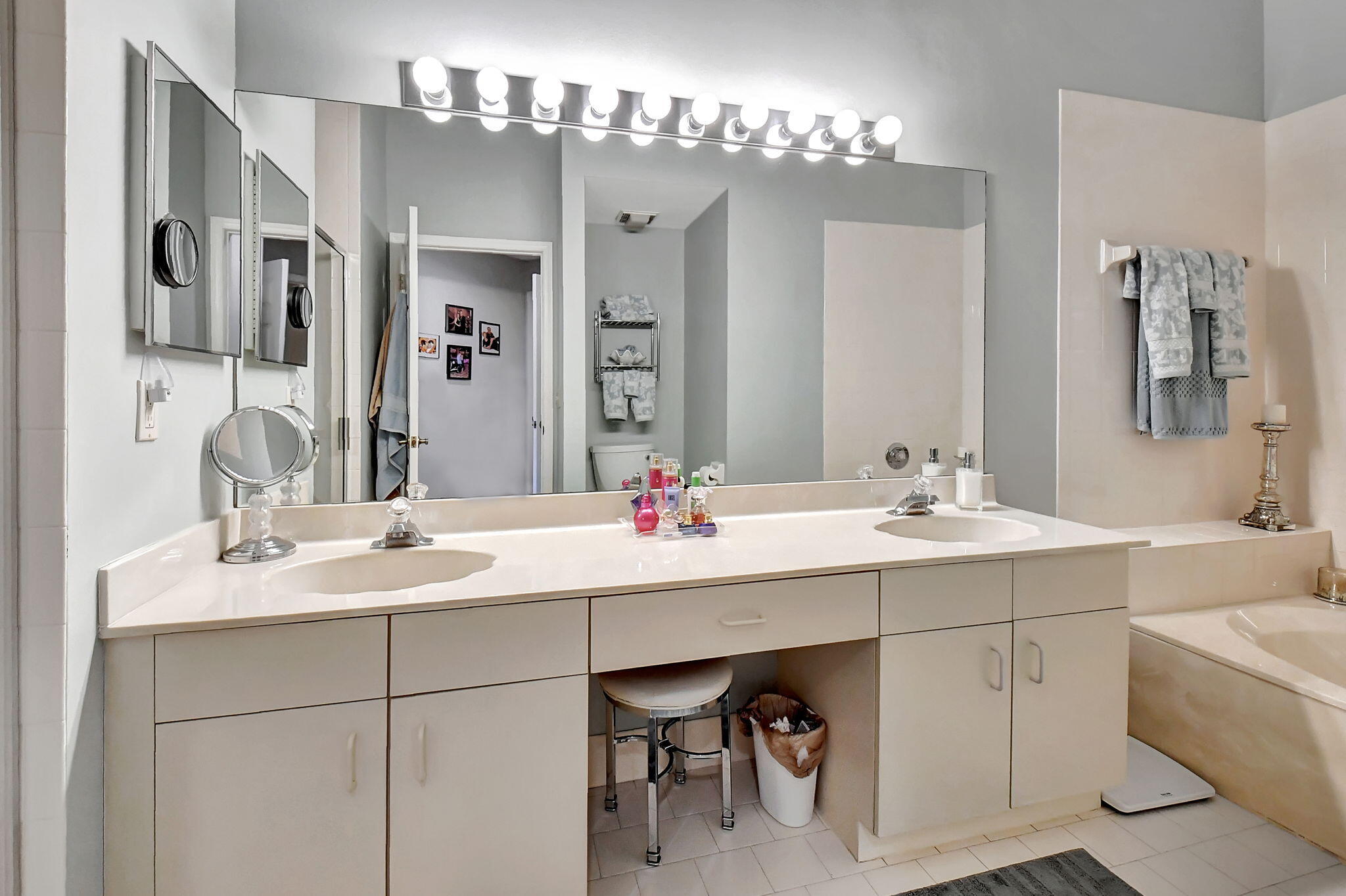 7865 Lexington Club Boulevard A